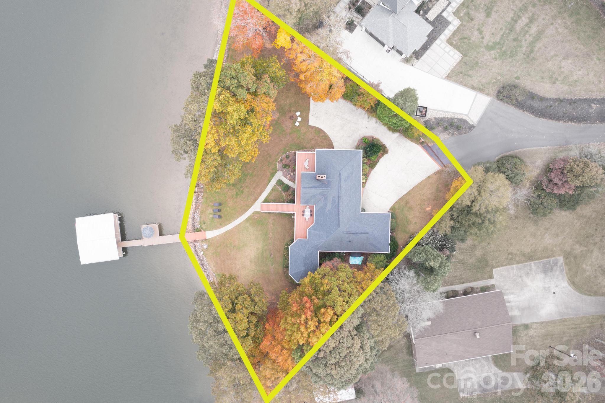 185 Willow Point Road — Troutman