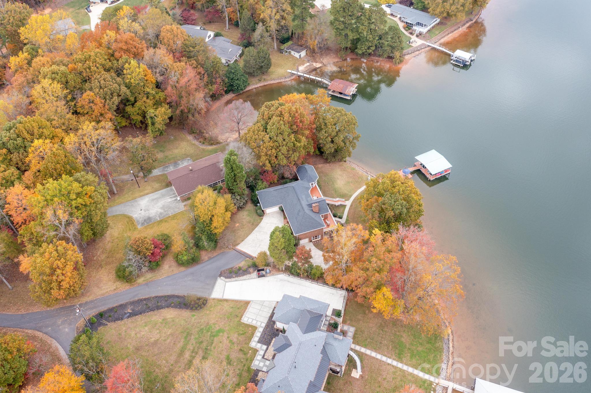 185 Willow Point Road — Troutman