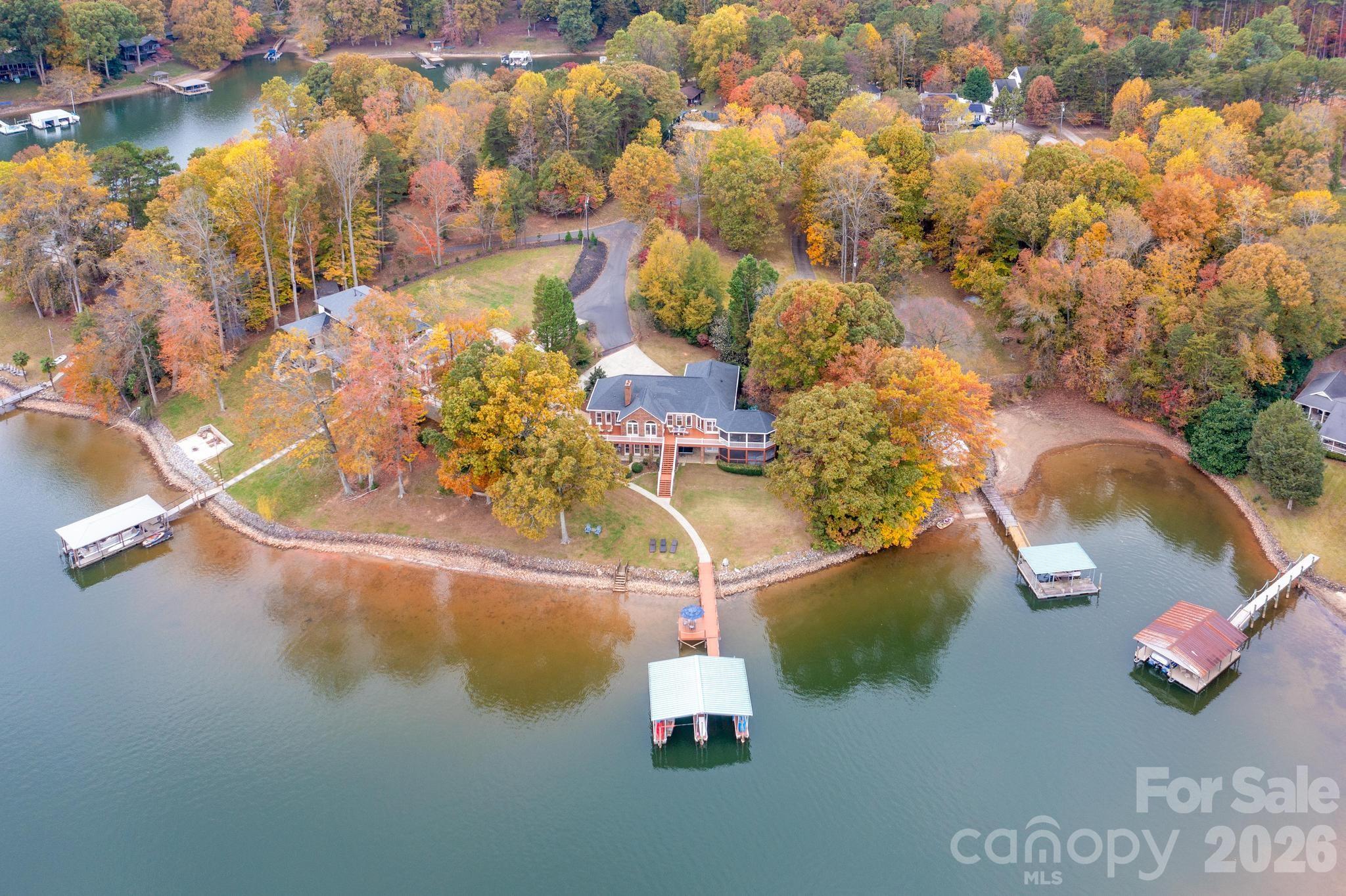 185 Willow Point Road — Troutman