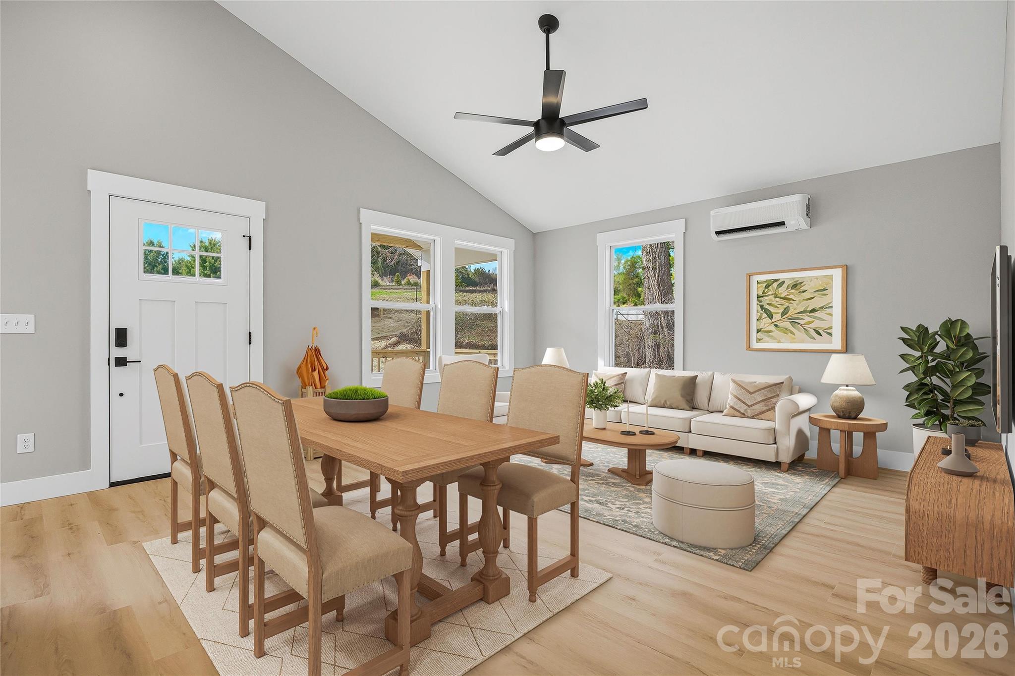 133 Moore Street — Hendersonville