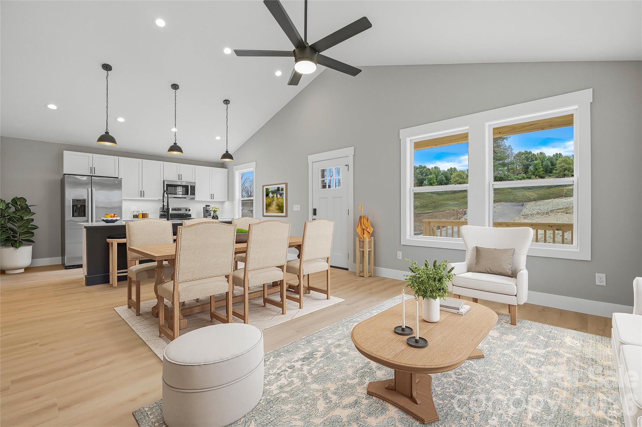 133 Moore Street — Hendersonville