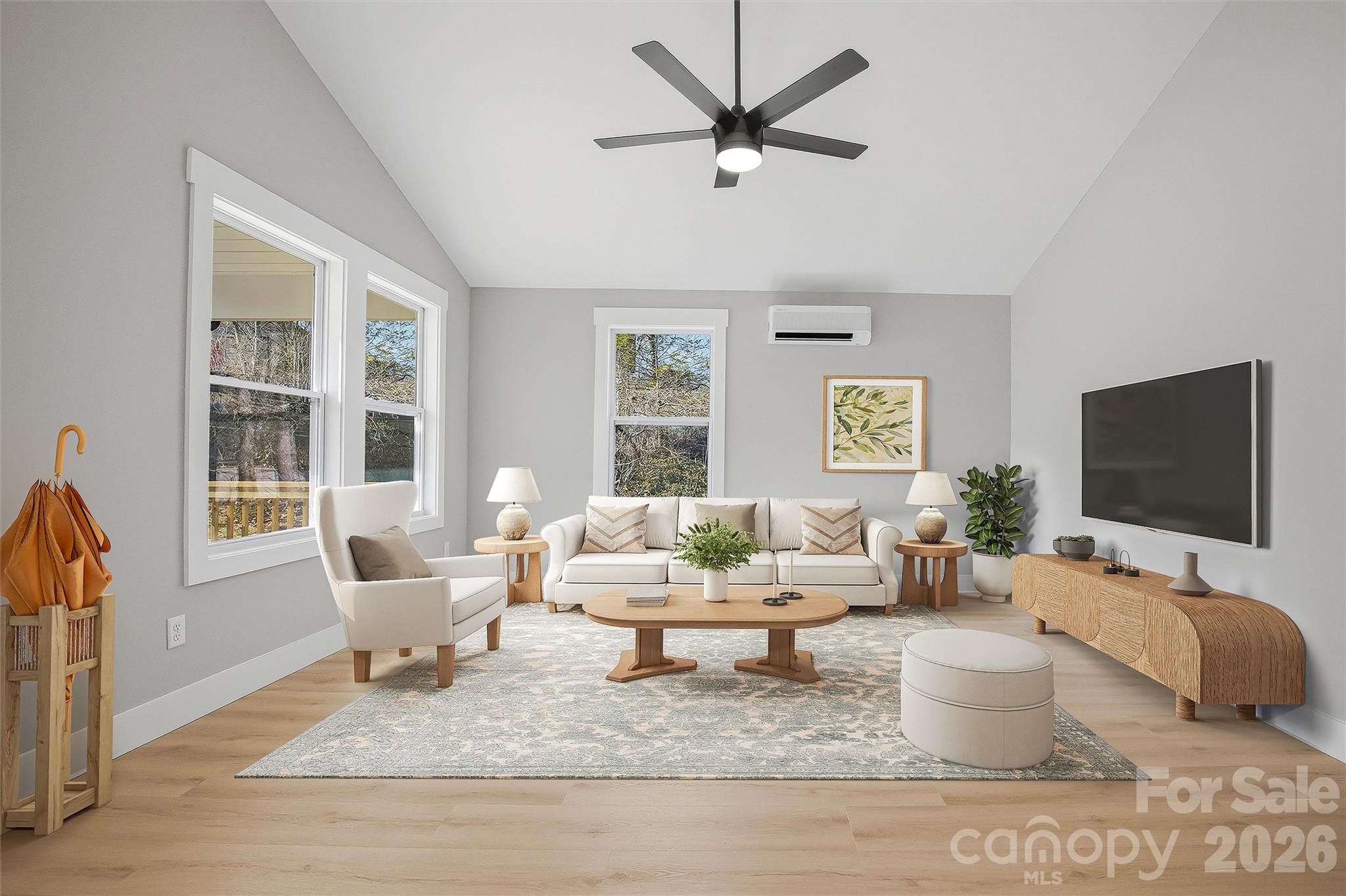 133 Moore Street — Hendersonville