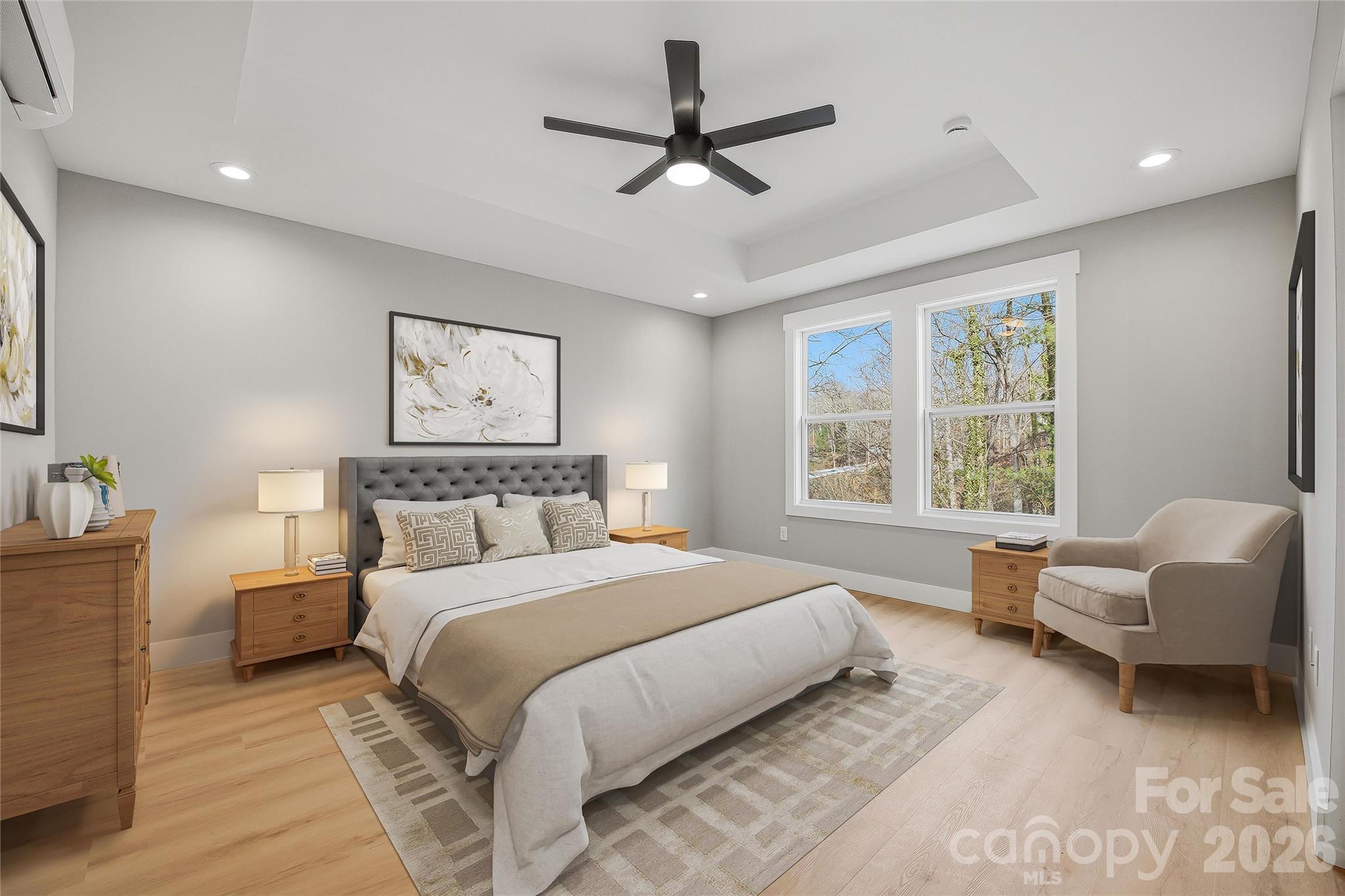 133 Moore Street — Hendersonville