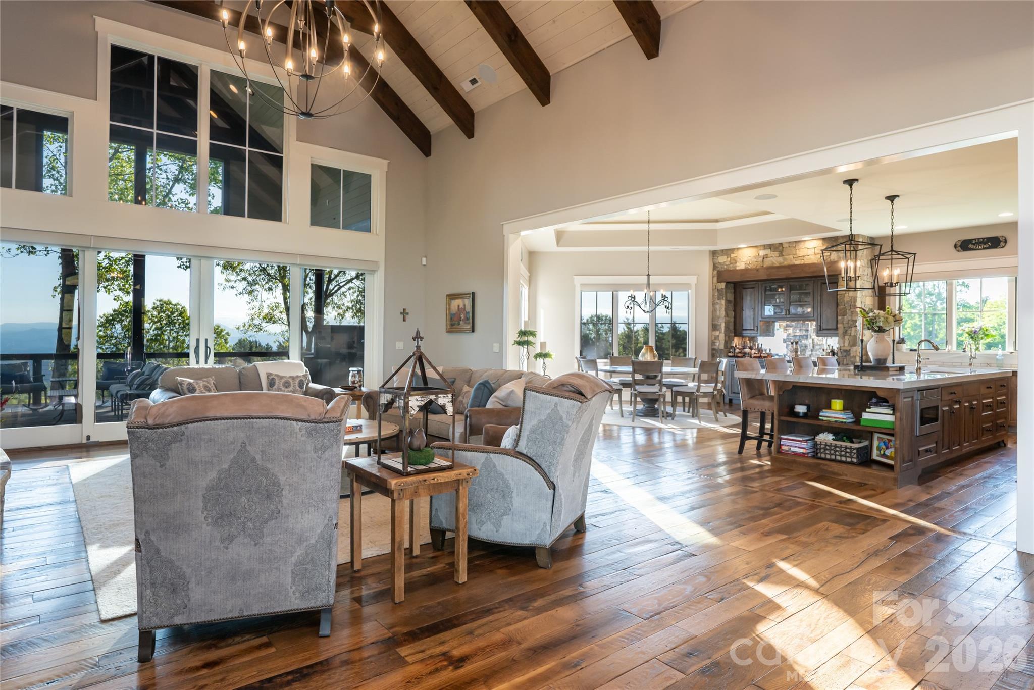 31 Bear Tree Court — Hendersonville