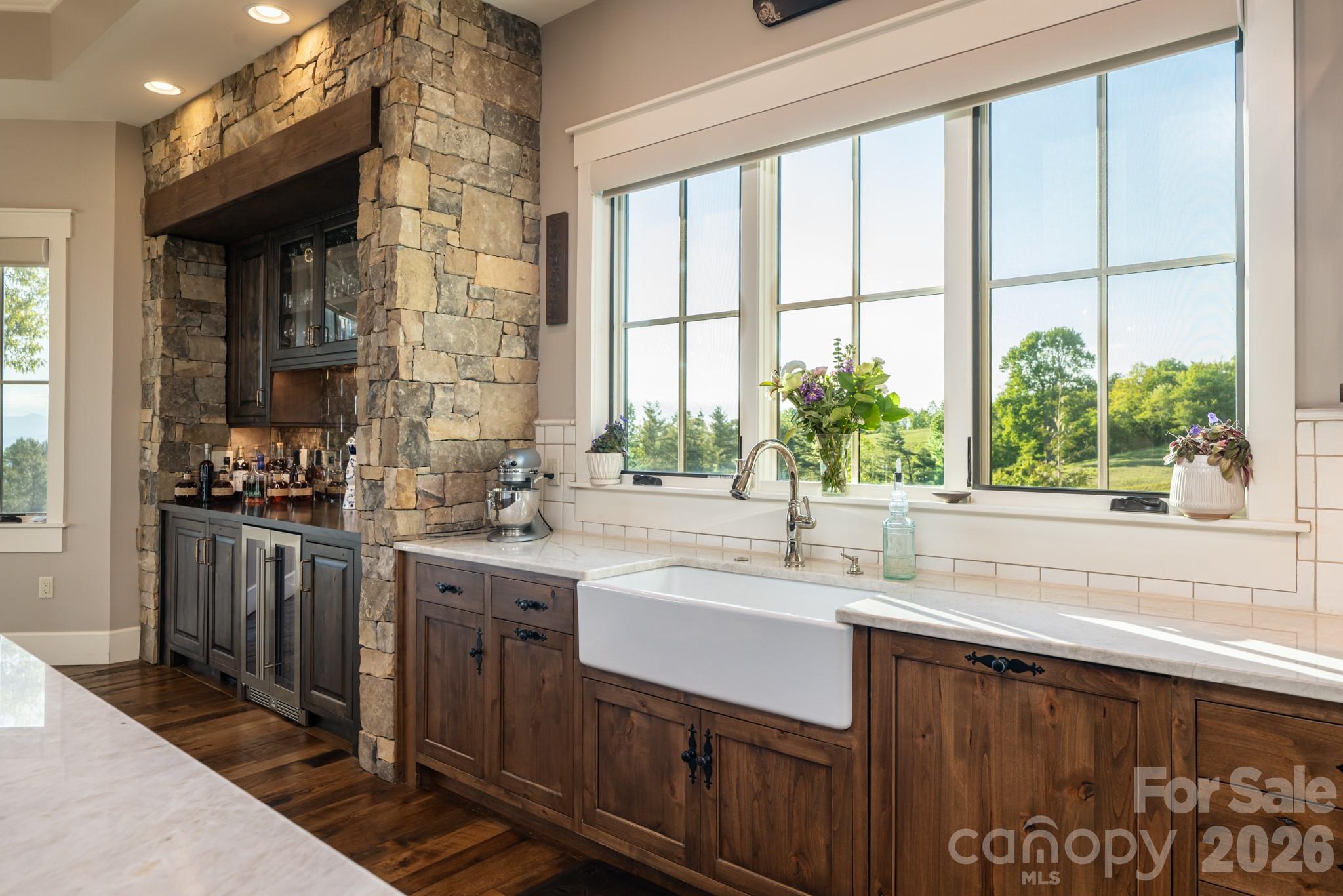 31 Bear Tree Court — Hendersonville