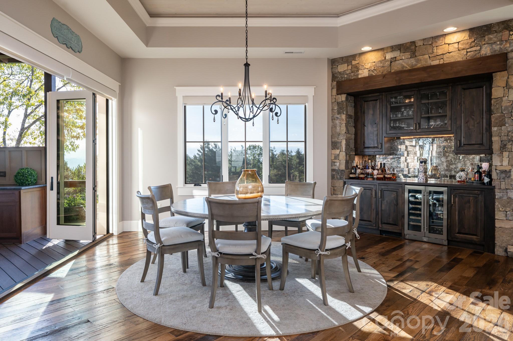 31 Bear Tree Court — Hendersonville