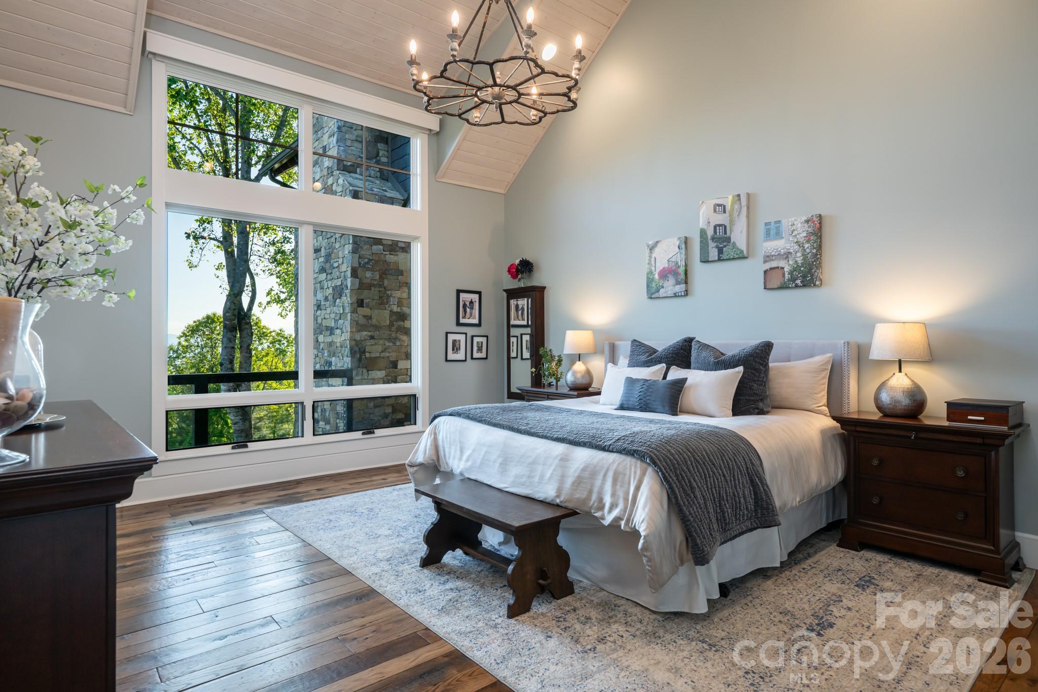 31 Bear Tree Court — Hendersonville