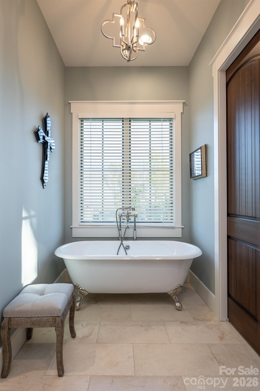31 Bear Tree Court — Hendersonville