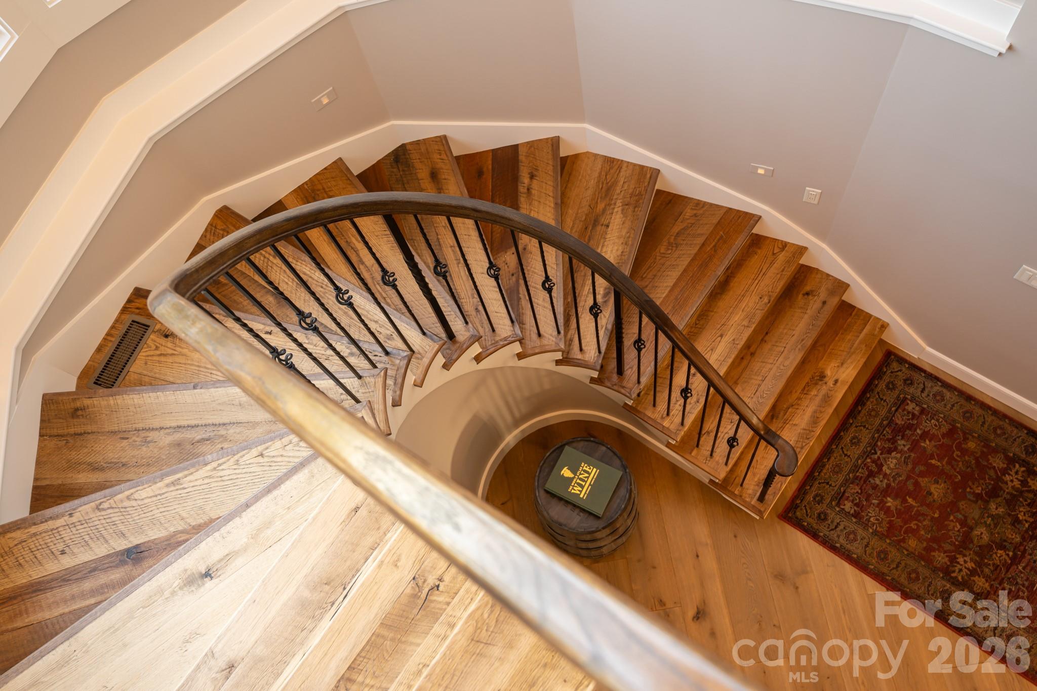31 Bear Tree Court — Hendersonville