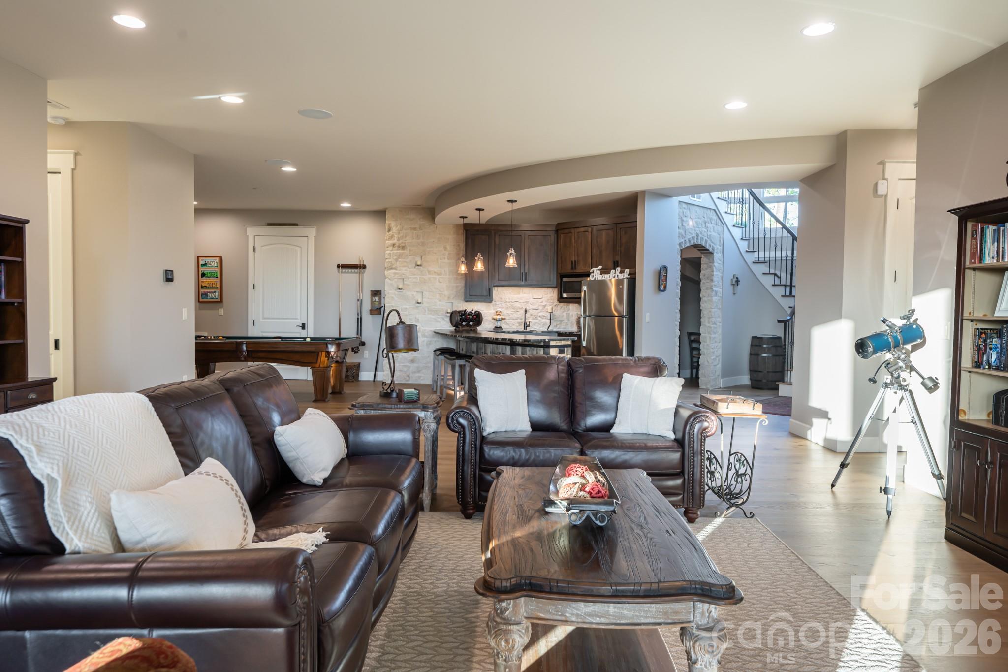 31 Bear Tree Court — Hendersonville