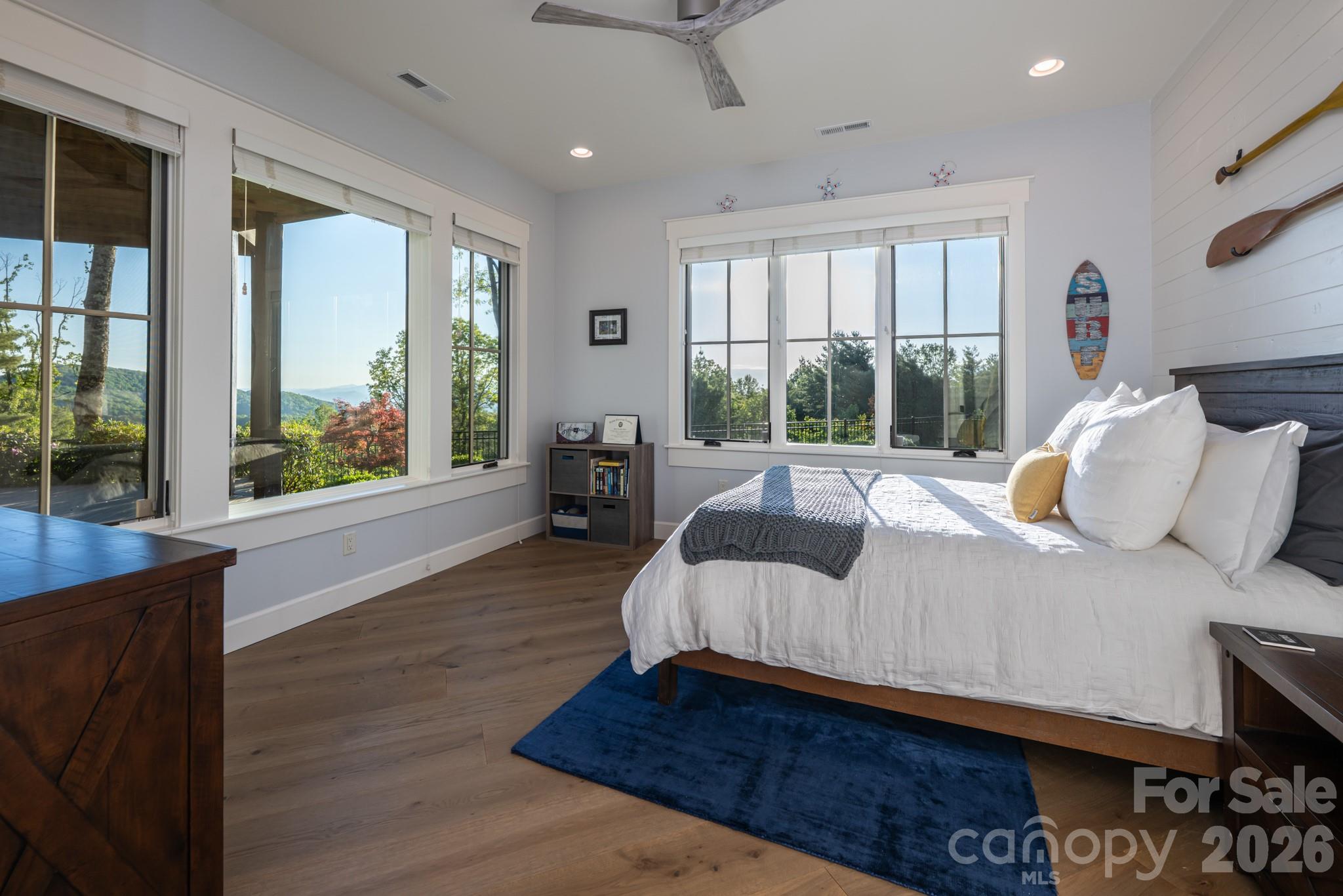 31 Bear Tree Court — Hendersonville
