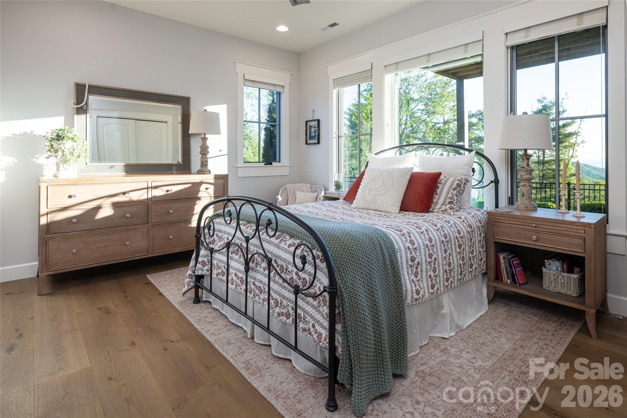 31 Bear Tree Court — Hendersonville