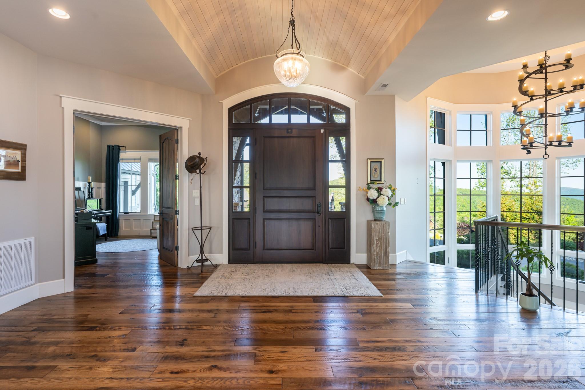 31 Bear Tree Court — Hendersonville