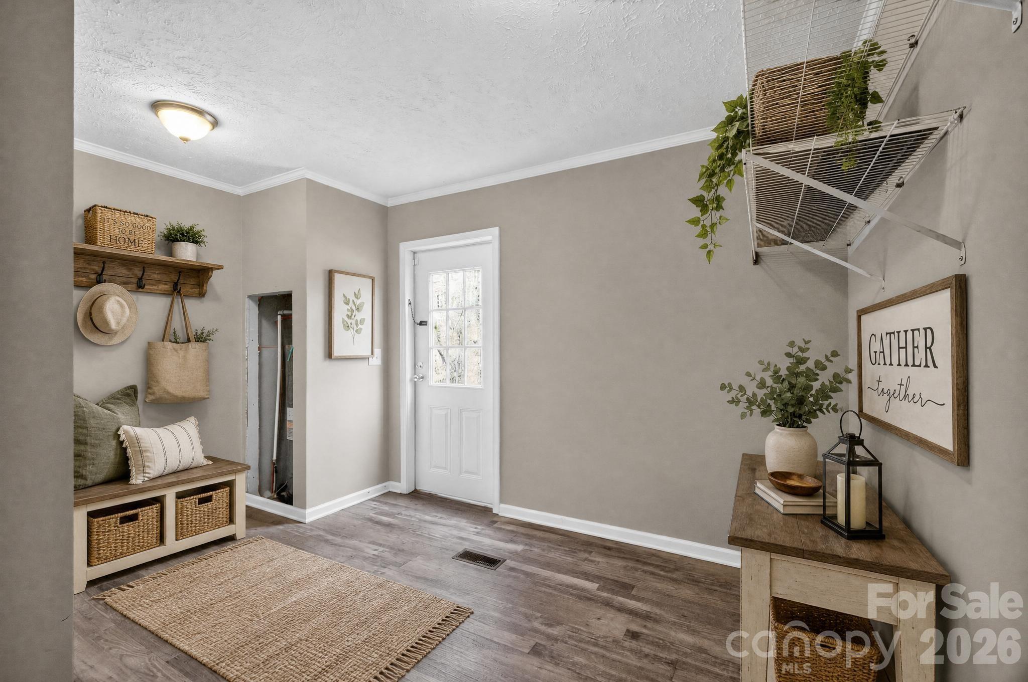 922 Lavender Road — Grover