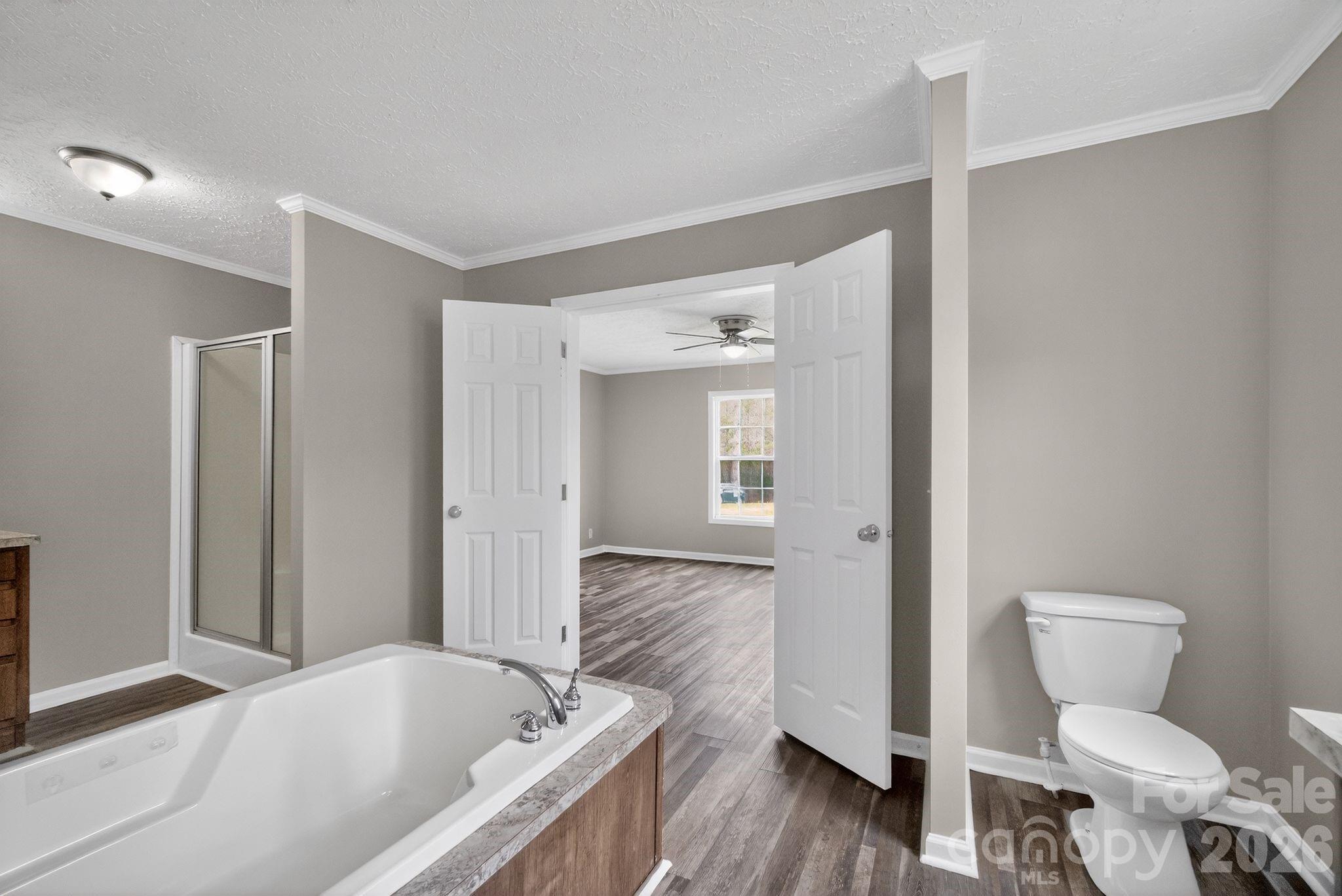 922 Lavender Road — Grover