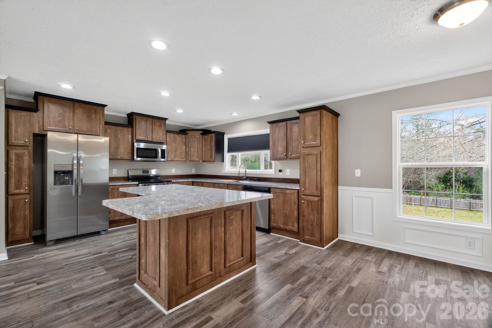 922 Lavender Road — Grover