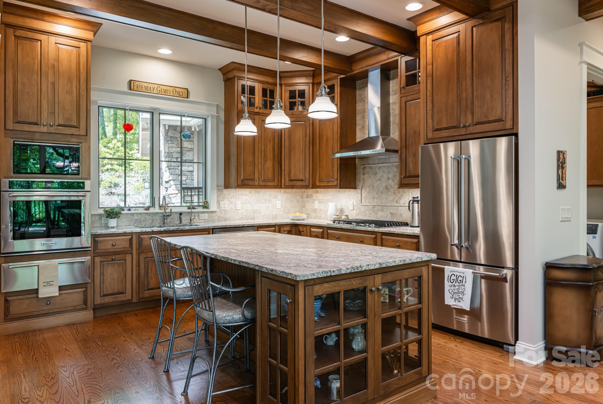 587 Autumn Sky Drive — Hendersonville