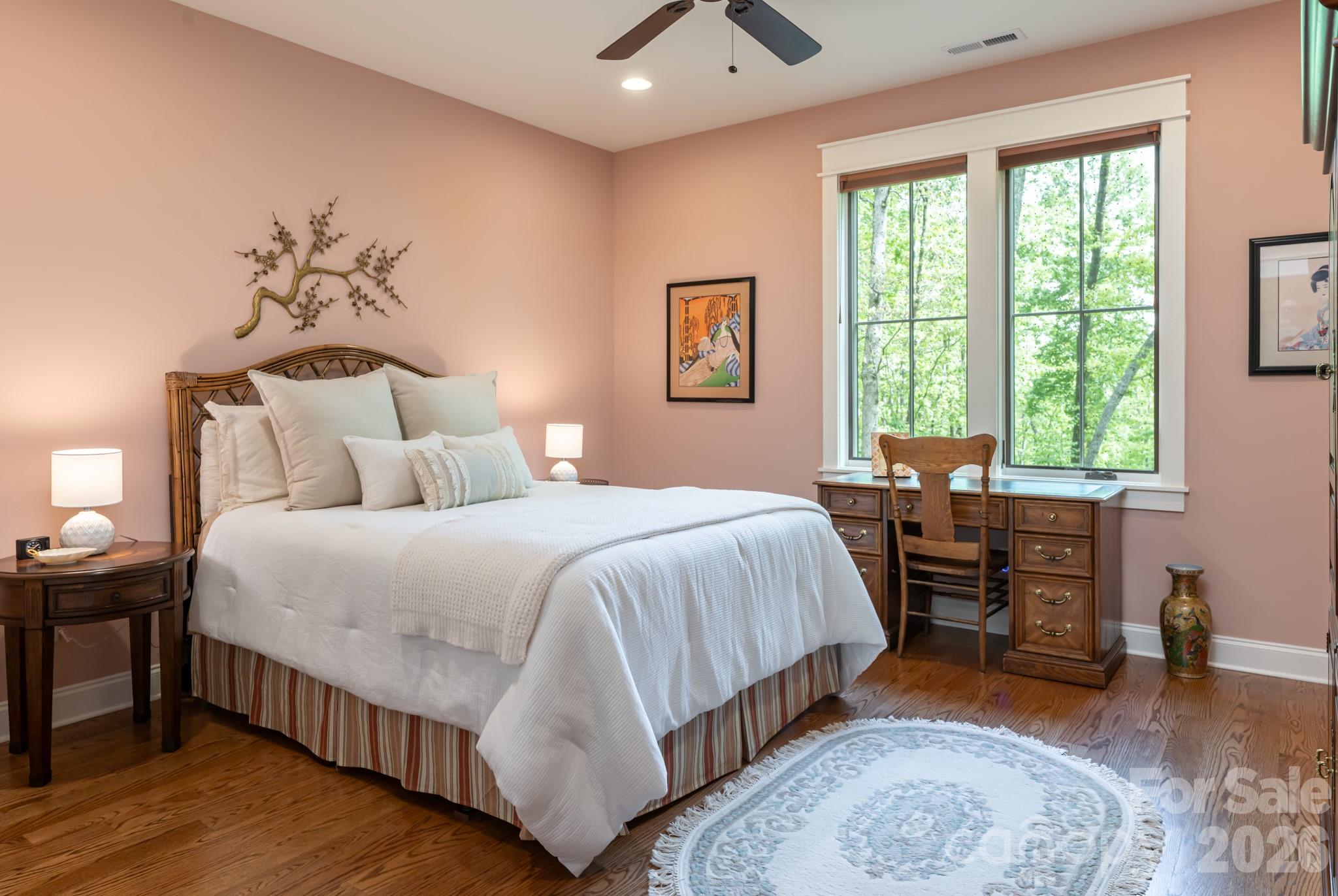 587 Autumn Sky Drive — Hendersonville