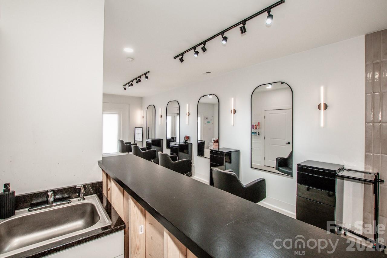21329 Catawba Avenue — Cornelius