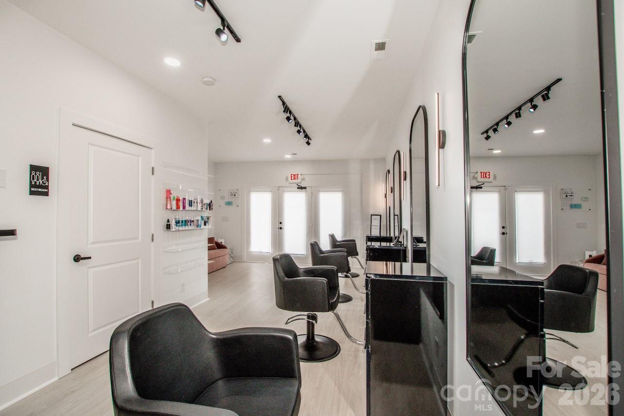 21329 Catawba Avenue — Cornelius