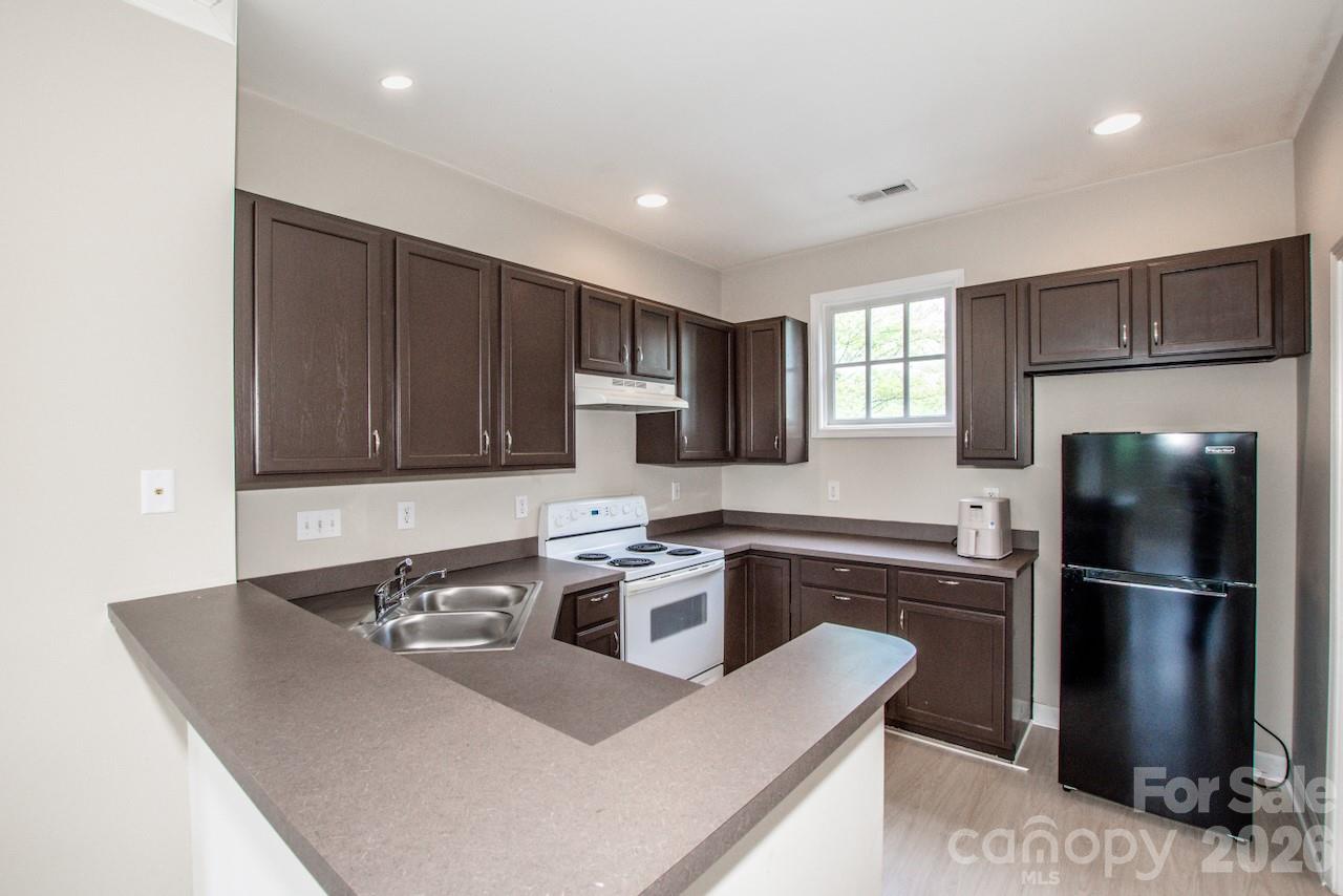 21329 Catawba Avenue — Cornelius
