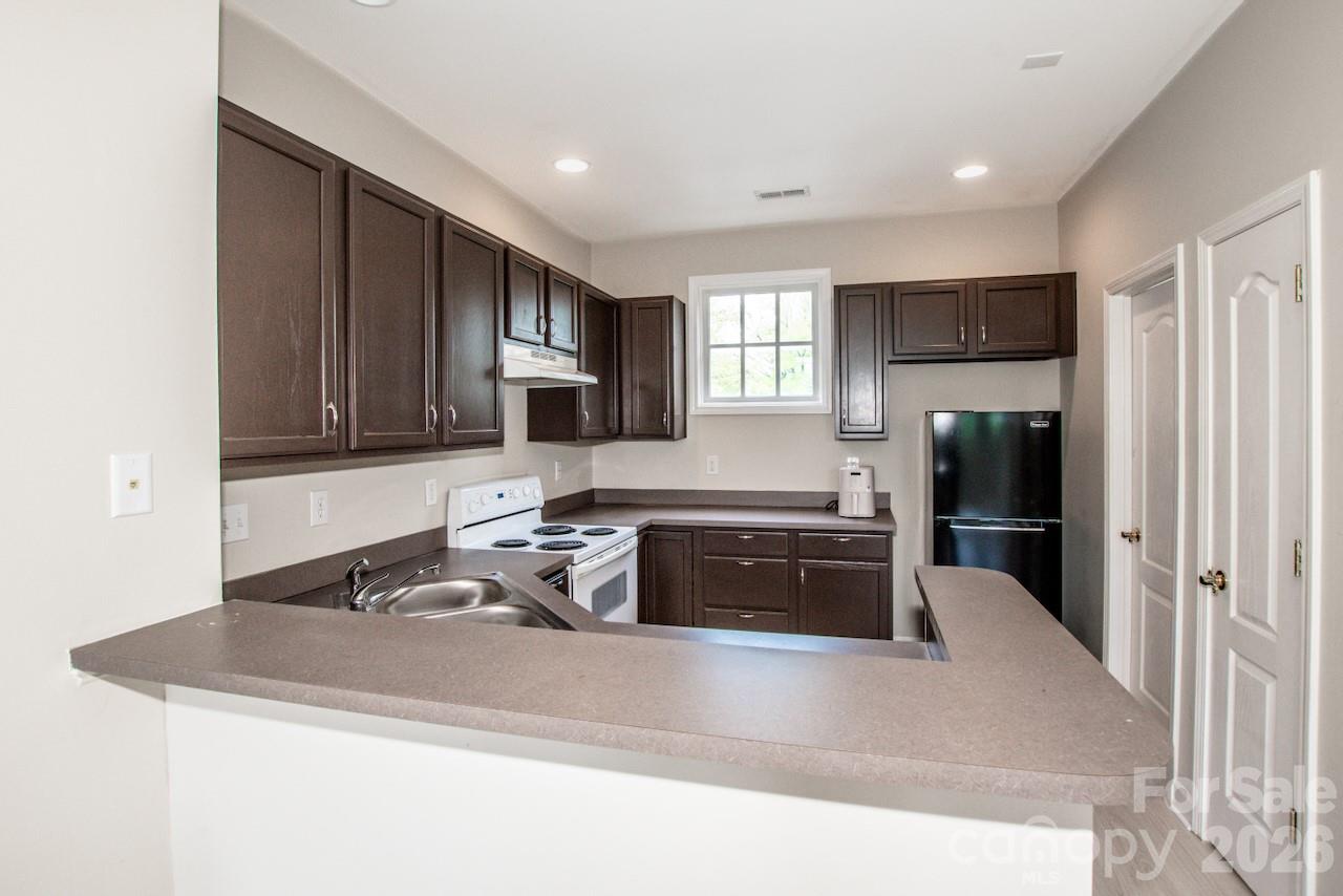21329 Catawba Avenue — Cornelius