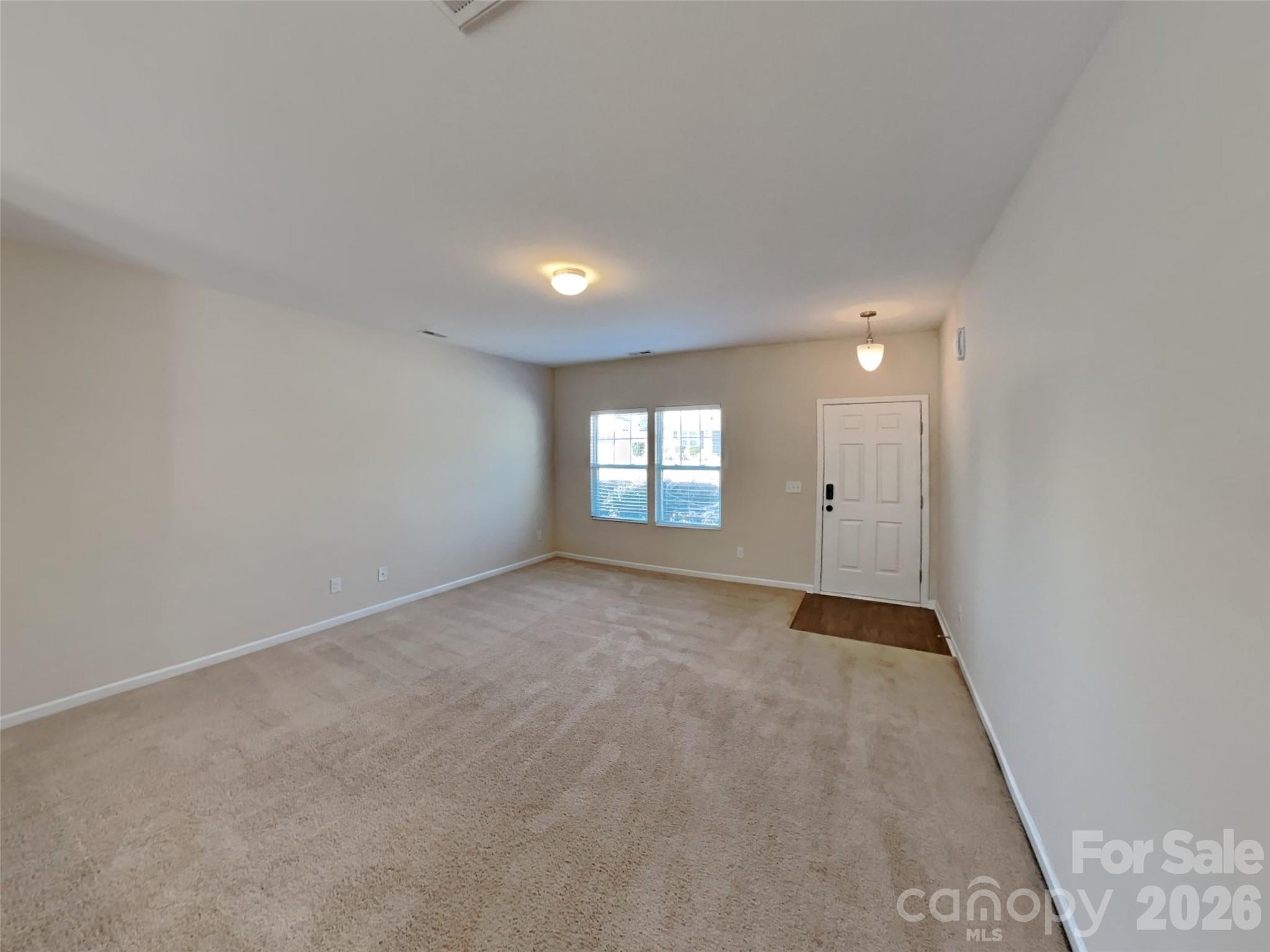 814 Sarah Laura Lane — Statesville