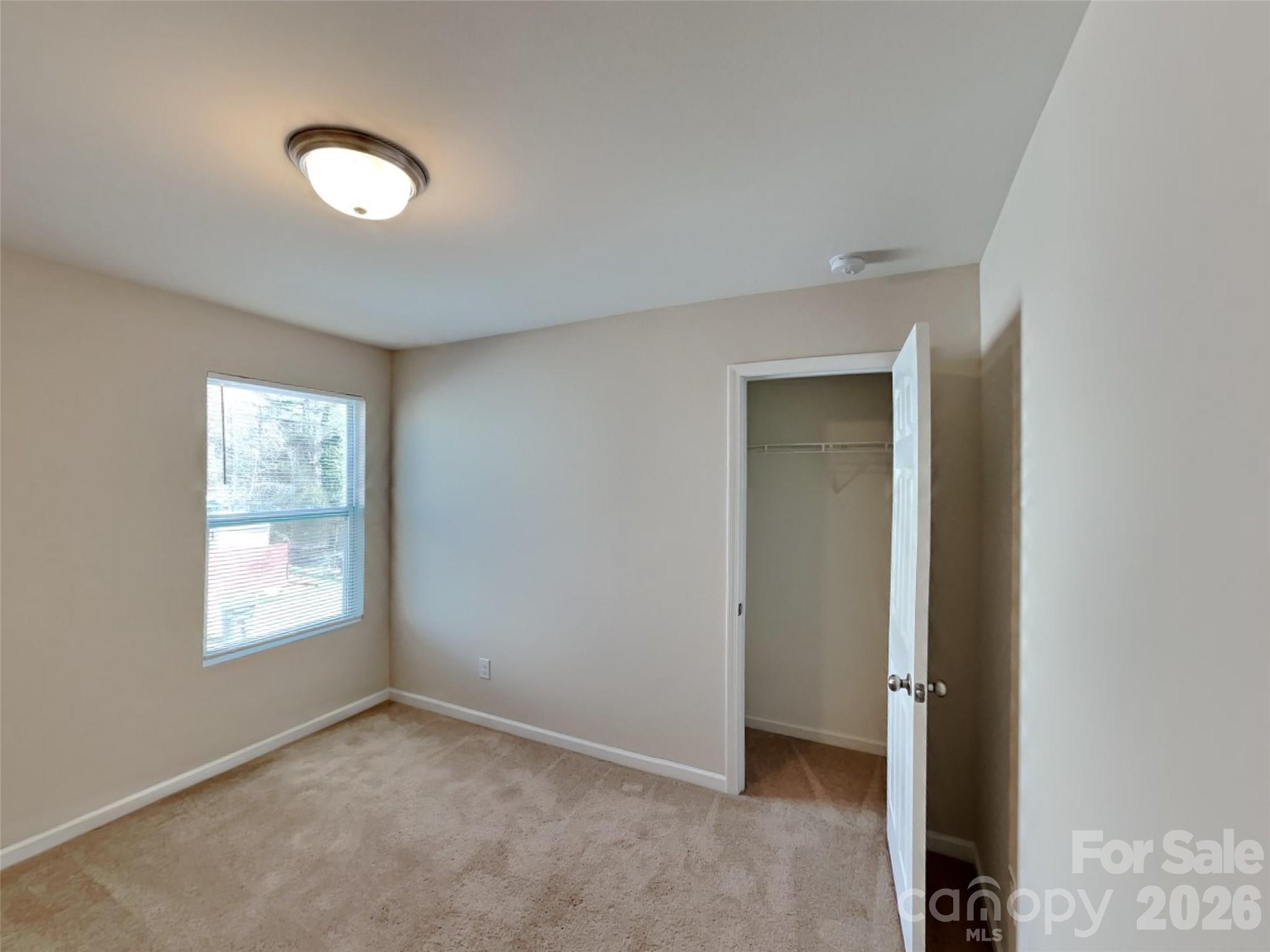 814 Sarah Laura Lane — Statesville