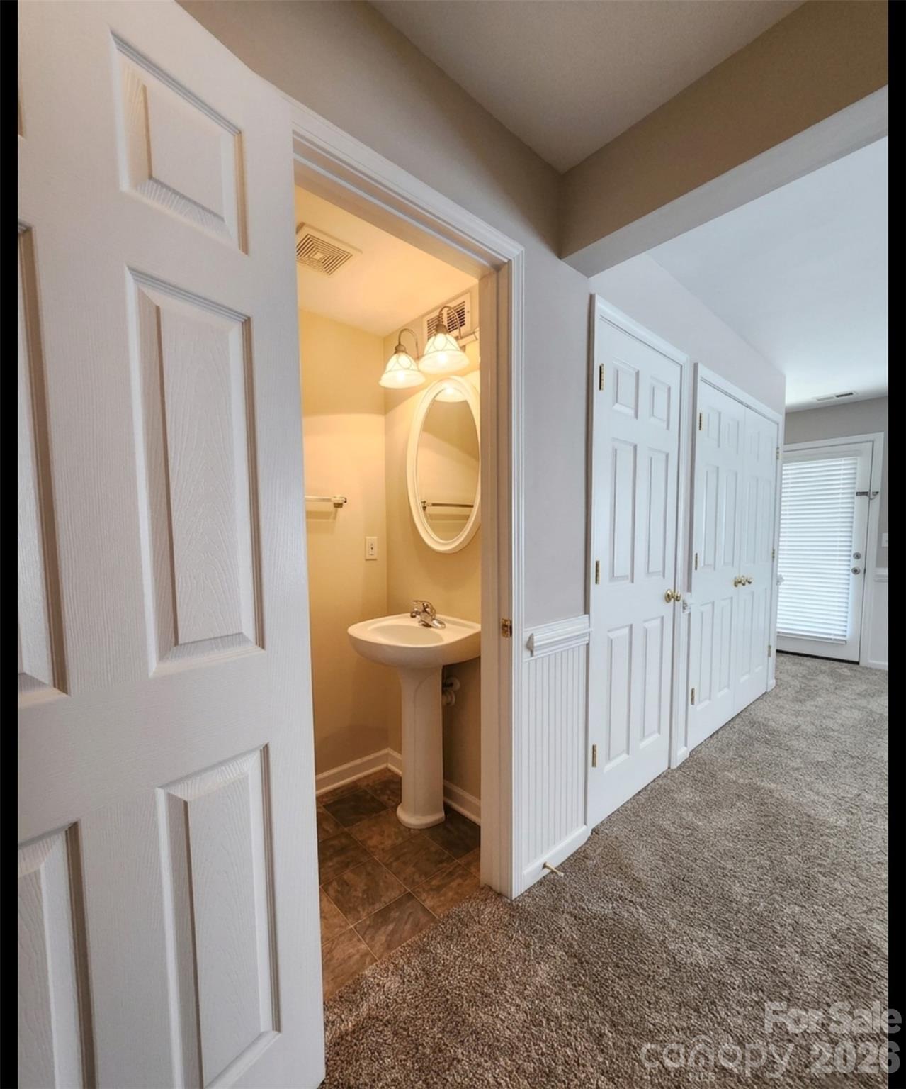 104 Rock Ridge Lane — Mount Holly