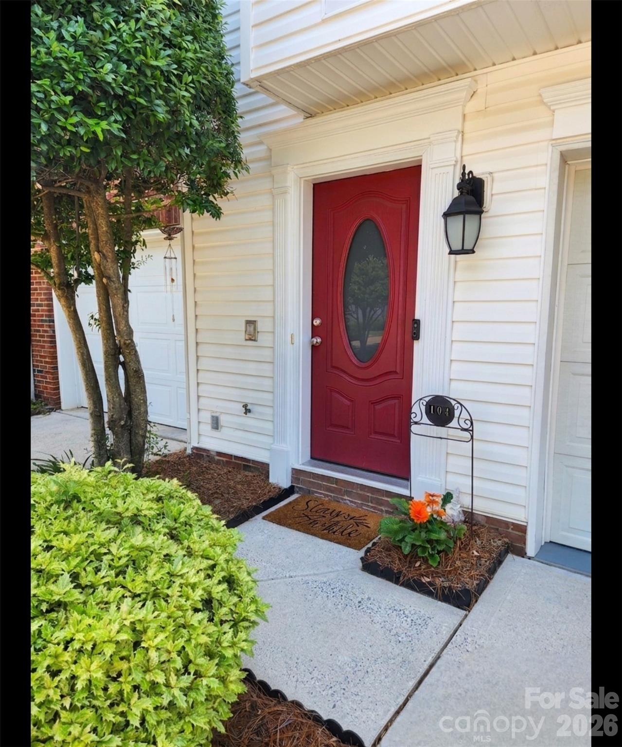 104 Rock Ridge Lane — Mount Holly