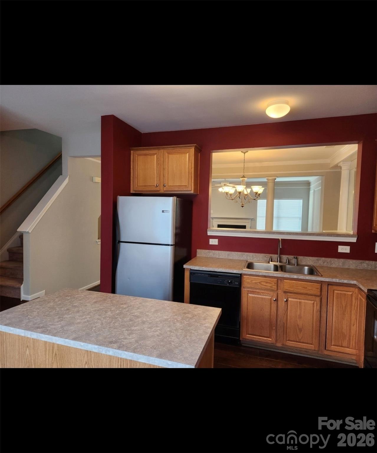 104 Rock Ridge Lane — Mount Holly