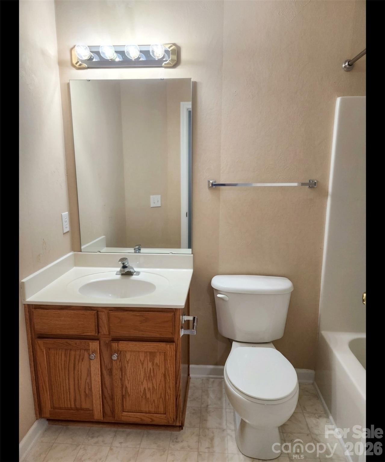104 Rock Ridge Lane — Mount Holly