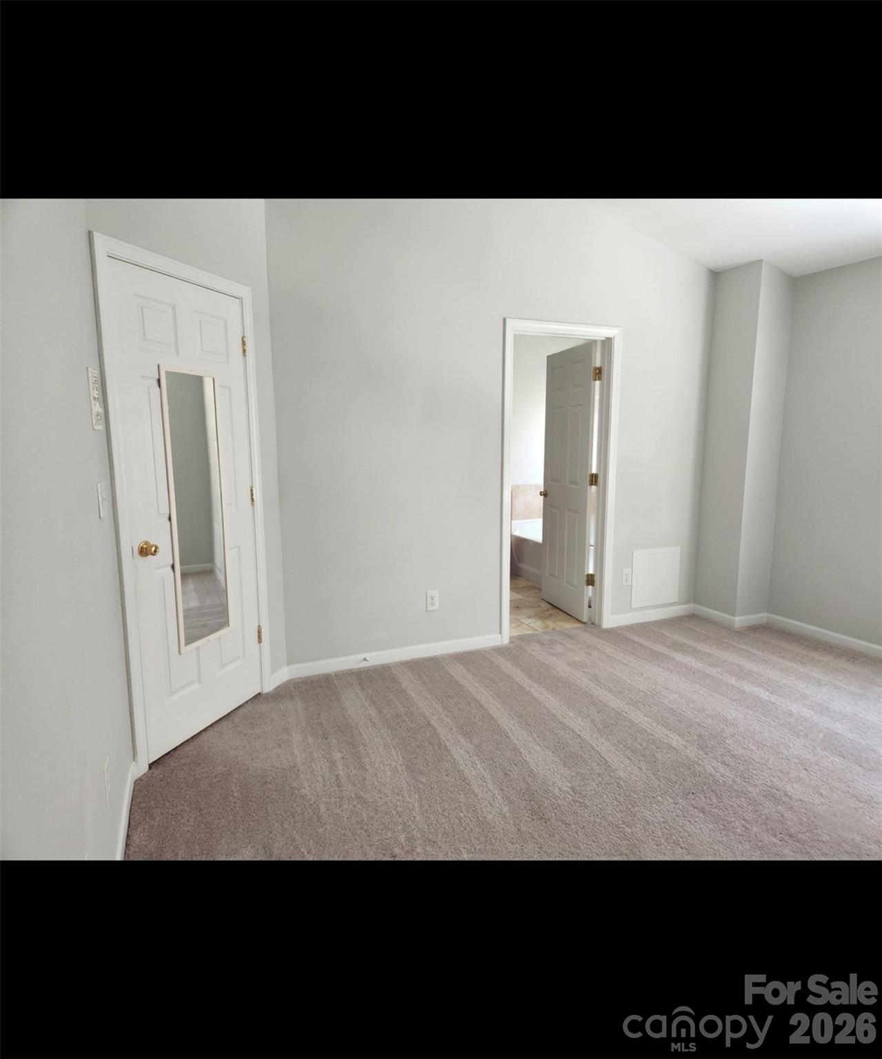 104 Rock Ridge Lane — Mount Holly