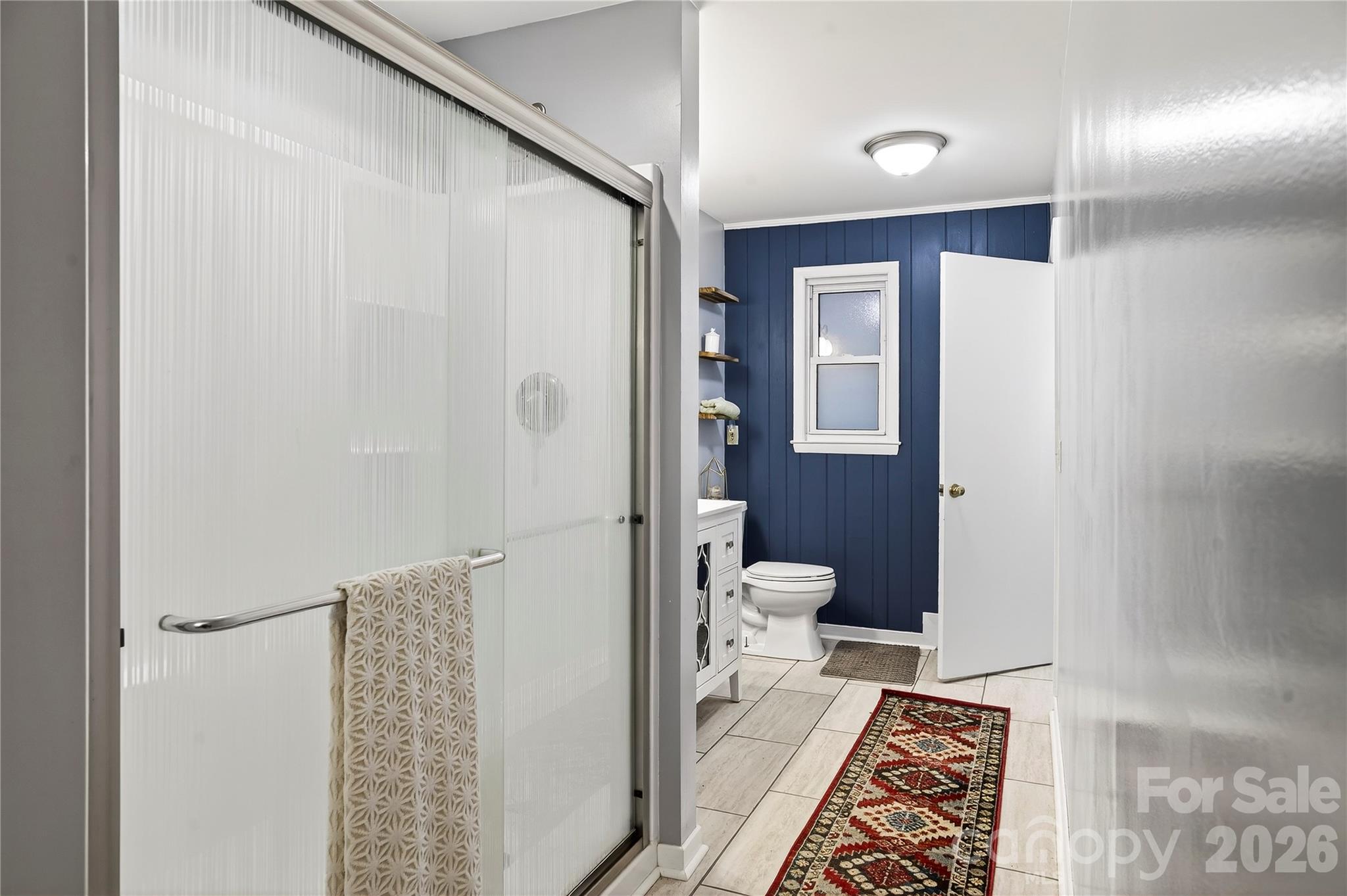 3002 Kanuga Road — Hendersonville