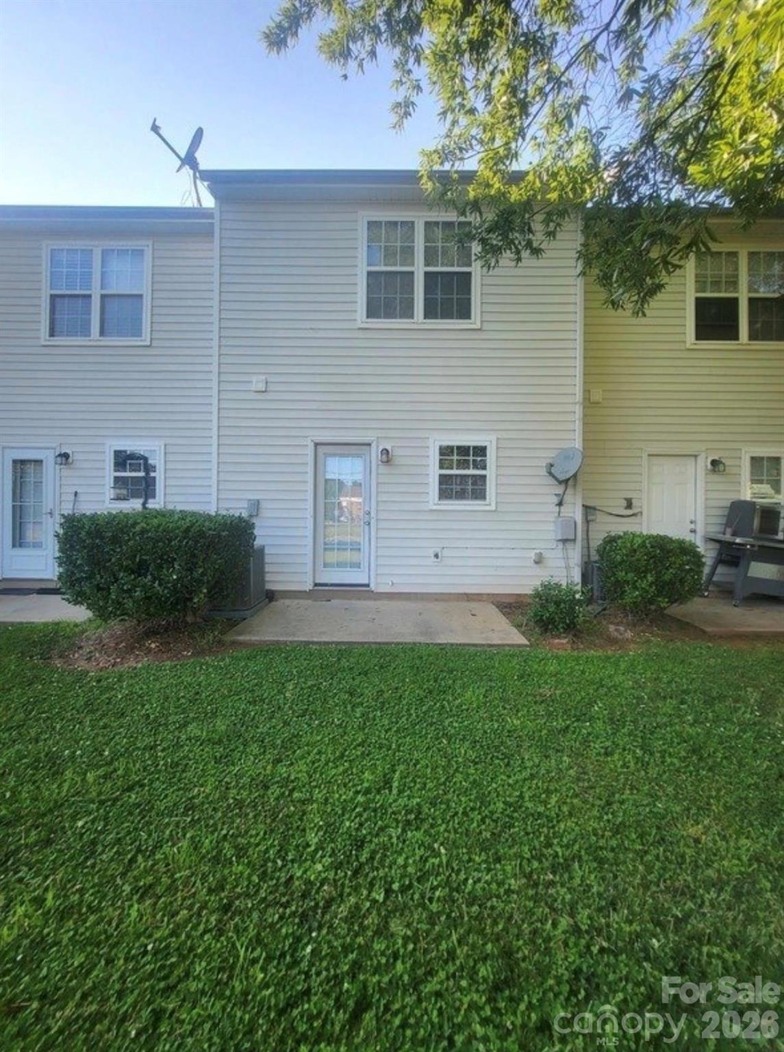 3117 Nevin Place Drive — Charlotte