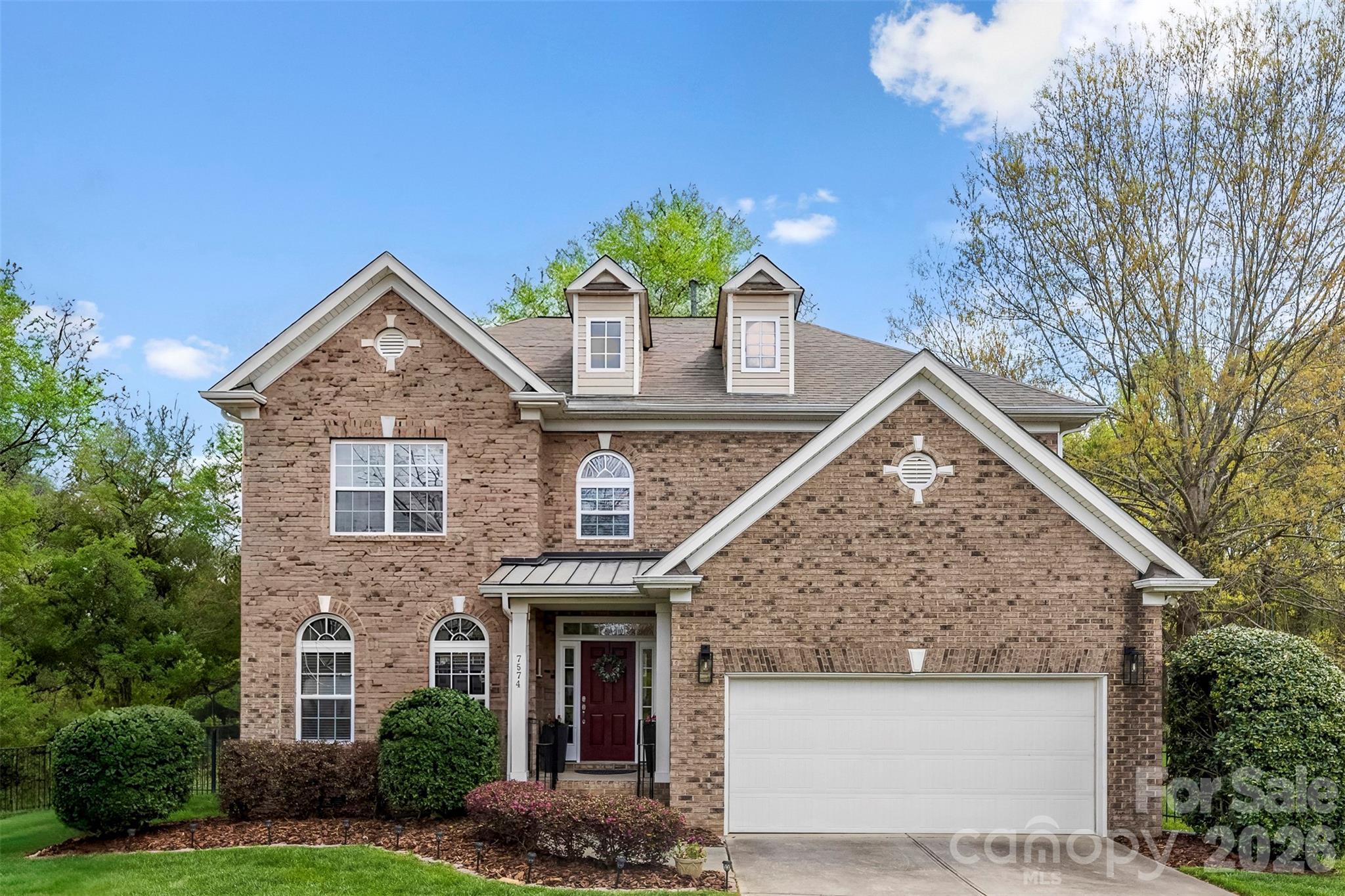 7574 Manakin Place — Fort Mill