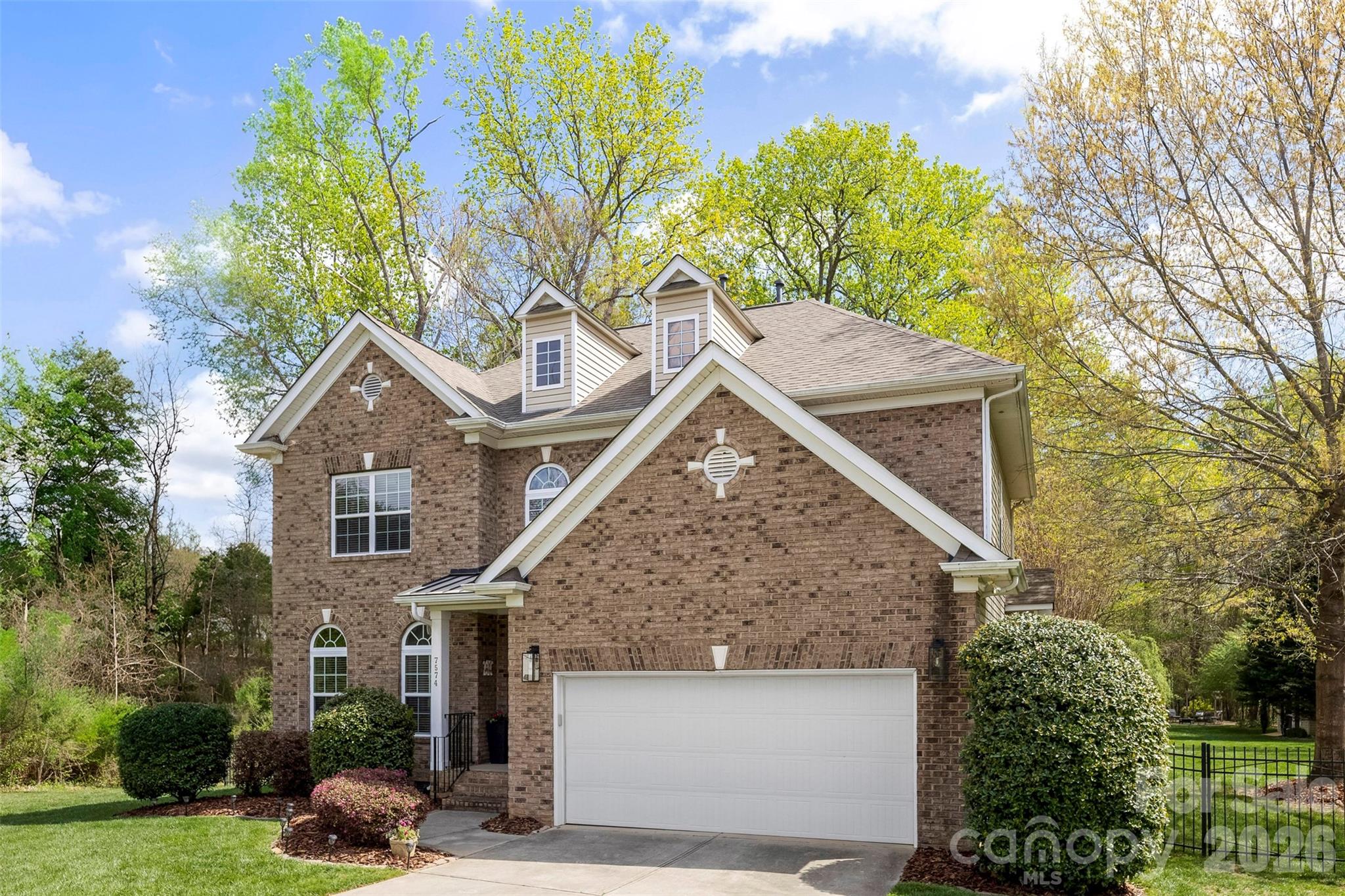 7574 Manakin Place — Fort Mill