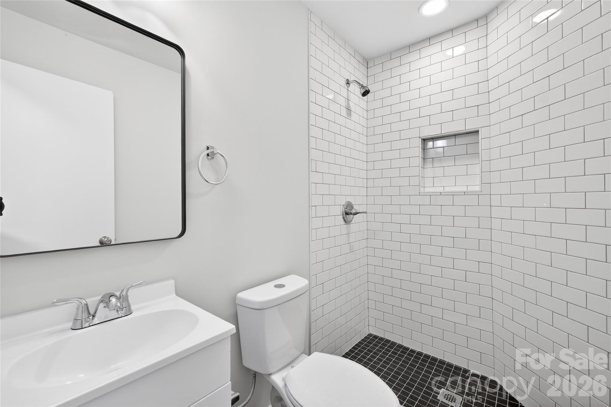 5143 Delivau Drive — Charlotte