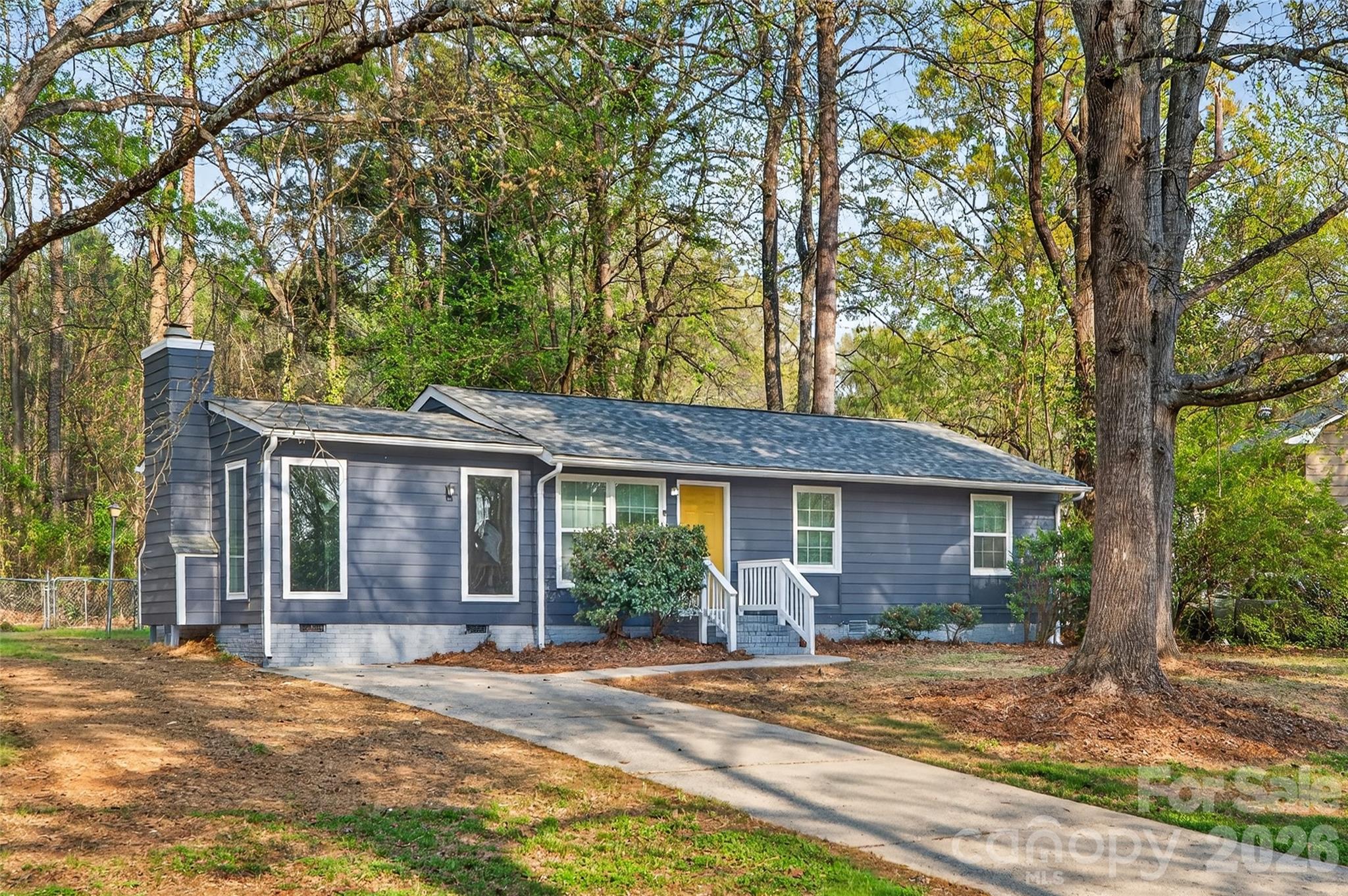 5143 Delivau Drive — Charlotte