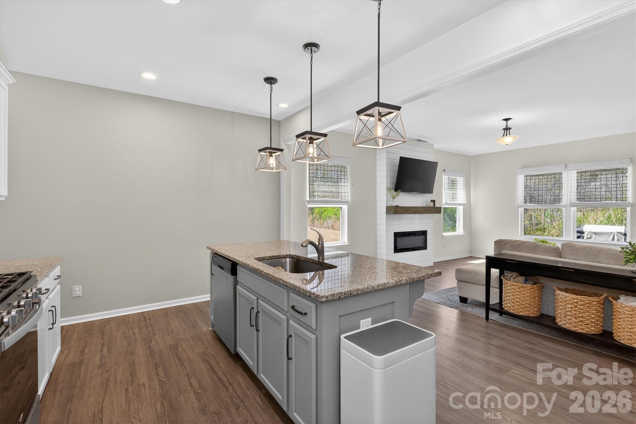 6455 Kinder Lane — Lancaster