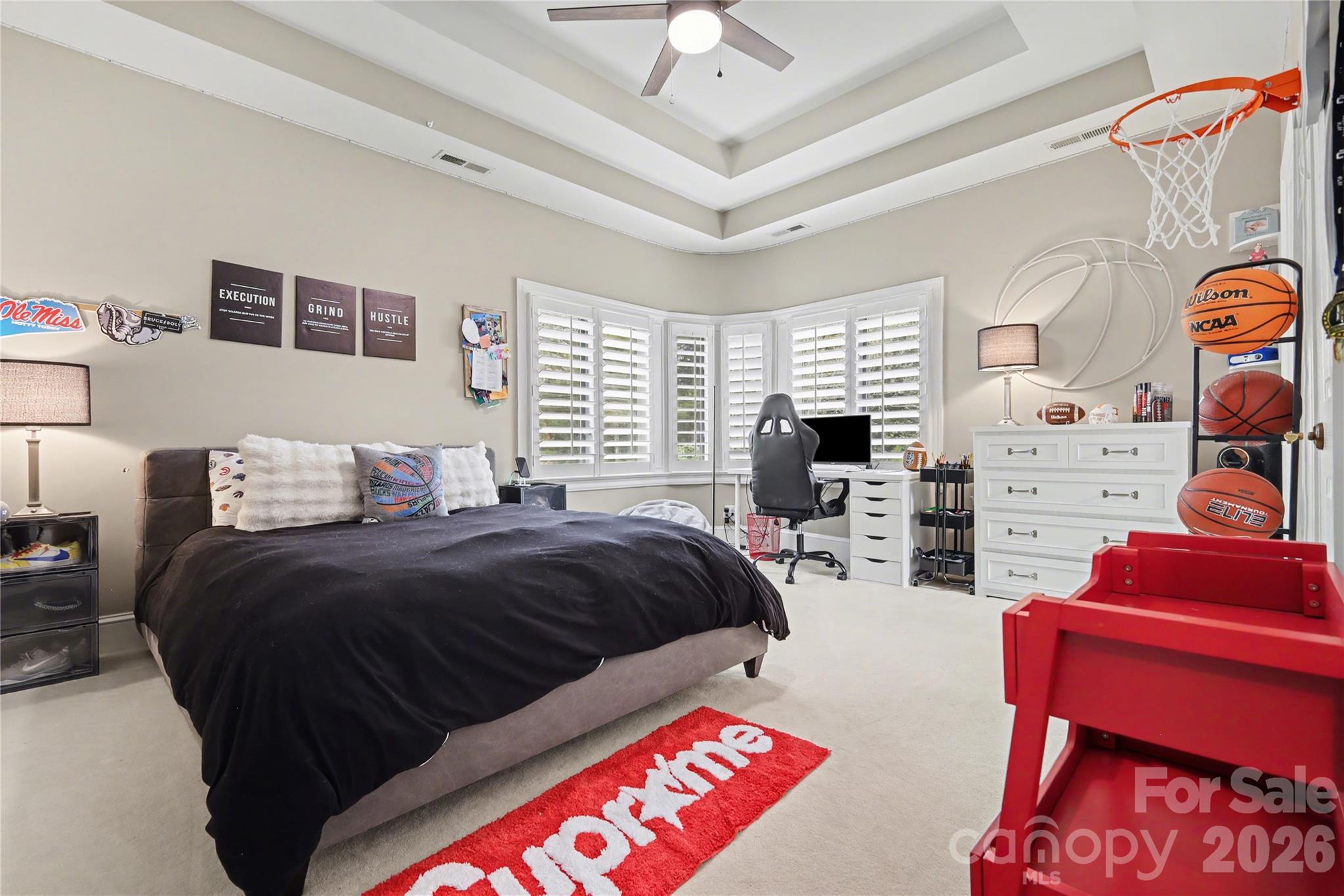 6312 Mitchell Hollow Road — Charlotte