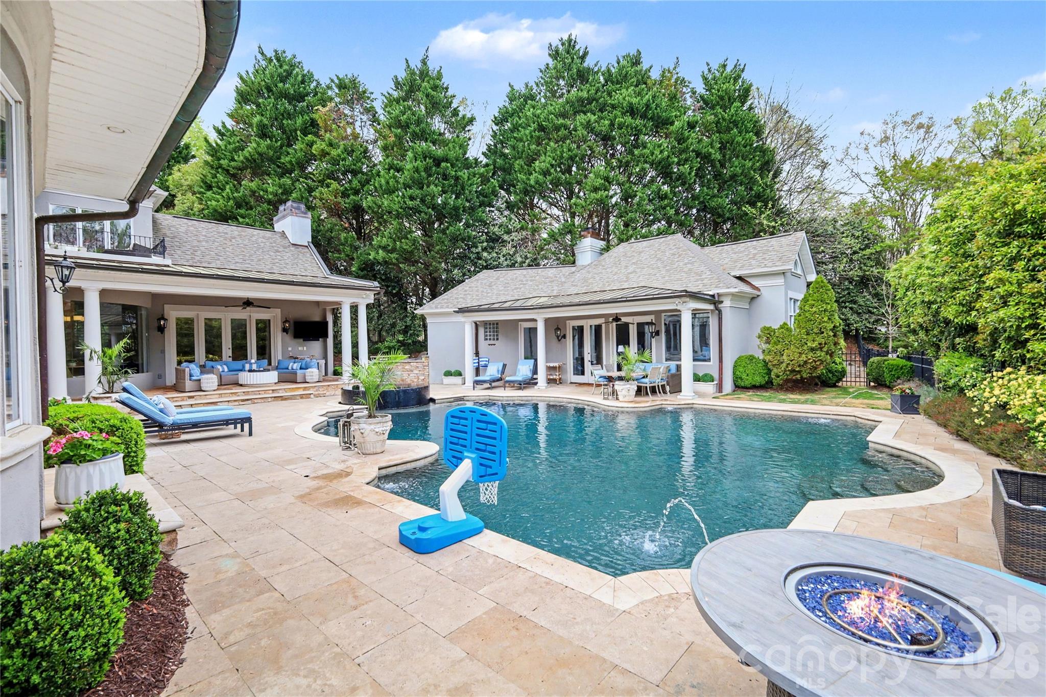 6312 Mitchell Hollow Road — Charlotte