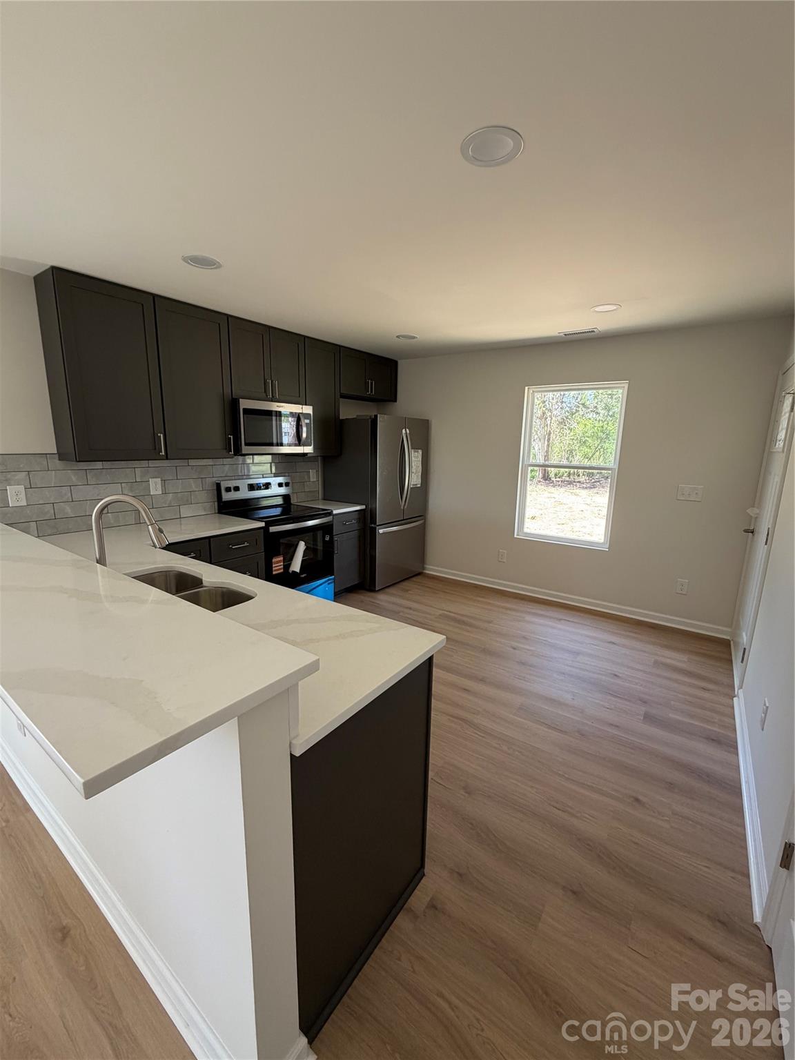 657 Still Street — Chester