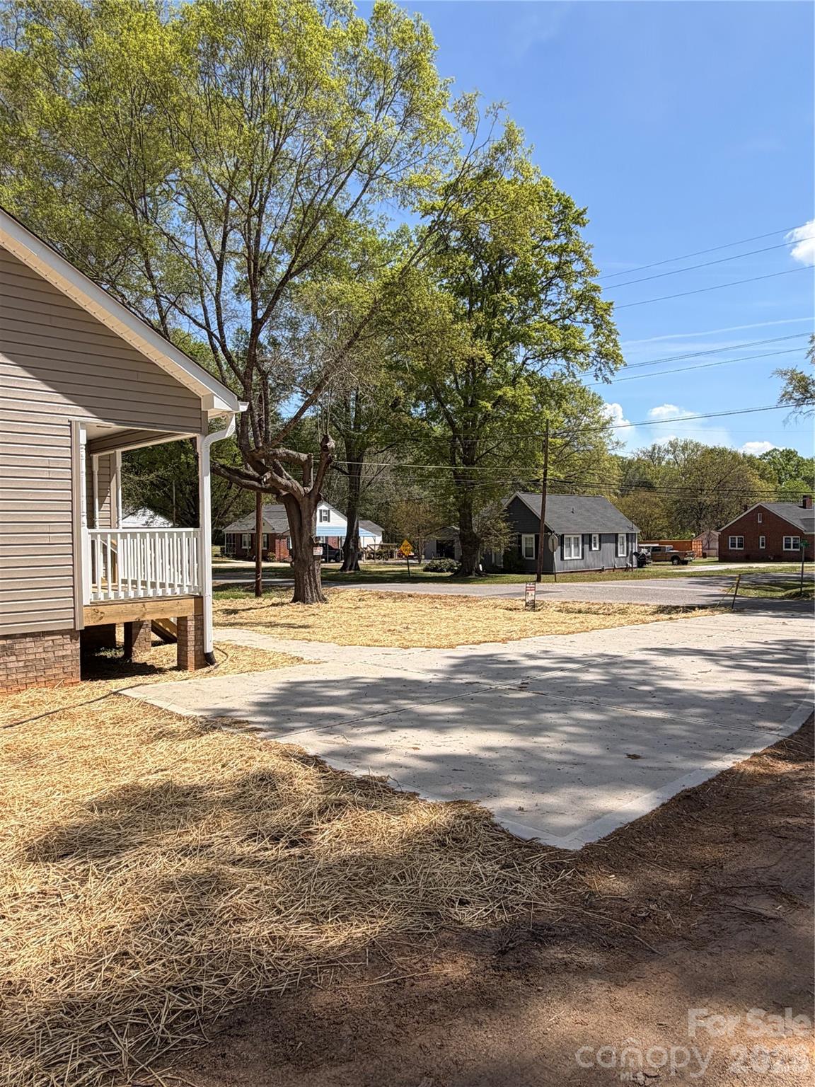 657 Still Street — Chester