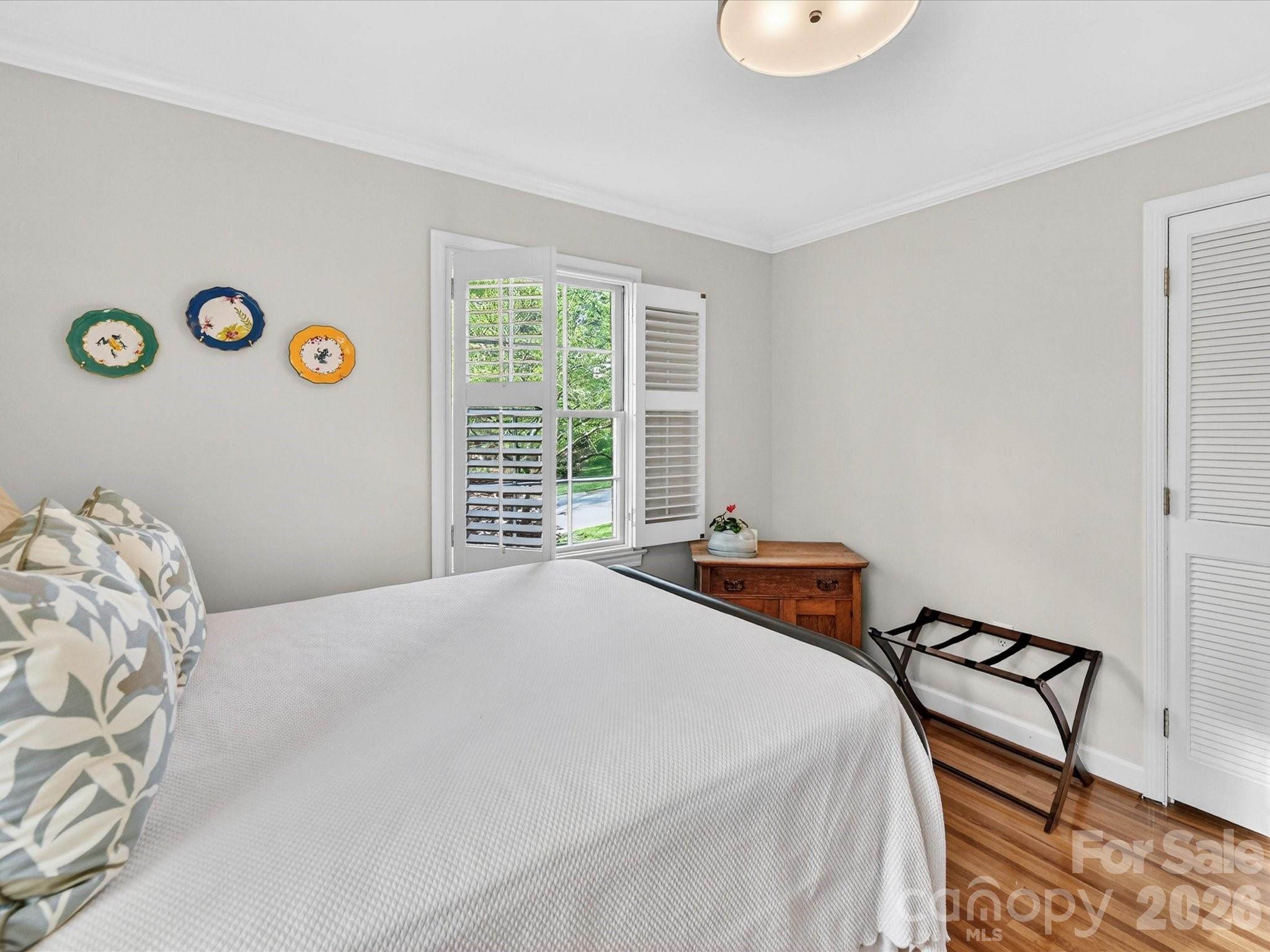 2818 Hinsdale Street — Charlotte