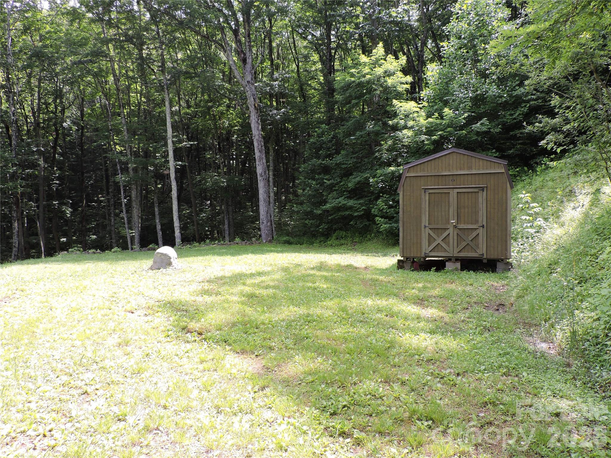 103 Chucks Lane — Bakersville