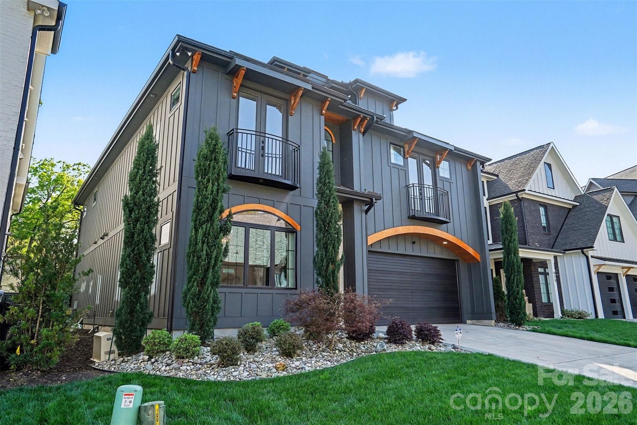915 Laurel Creek Lane — Charlotte