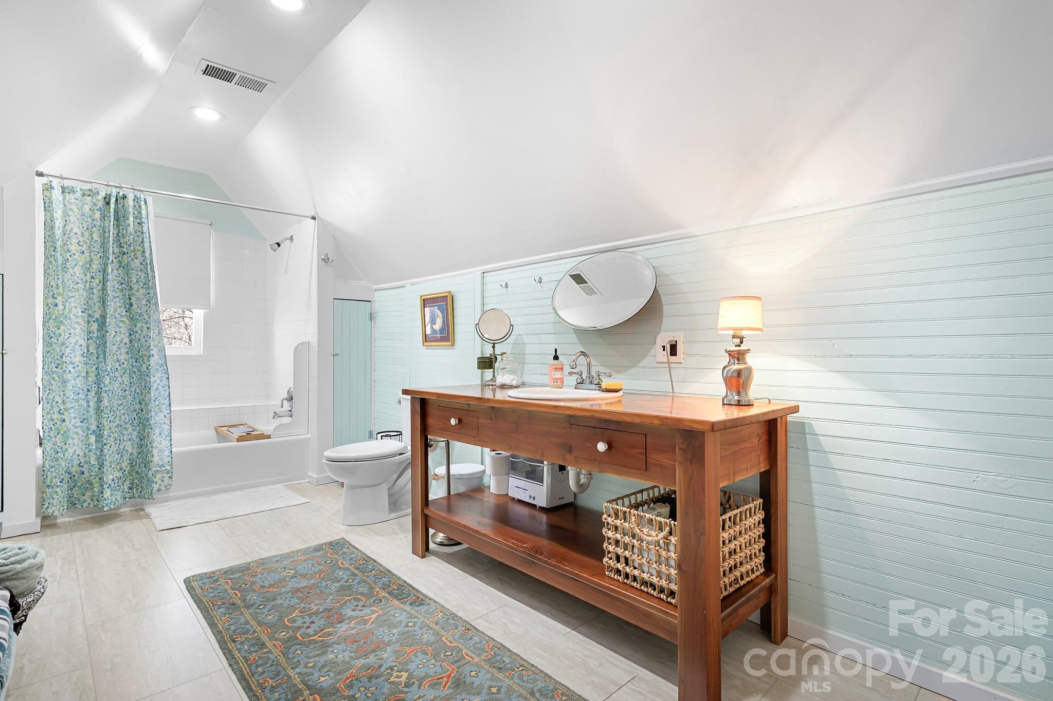 1315 Scotts Creek Road — Statesville
