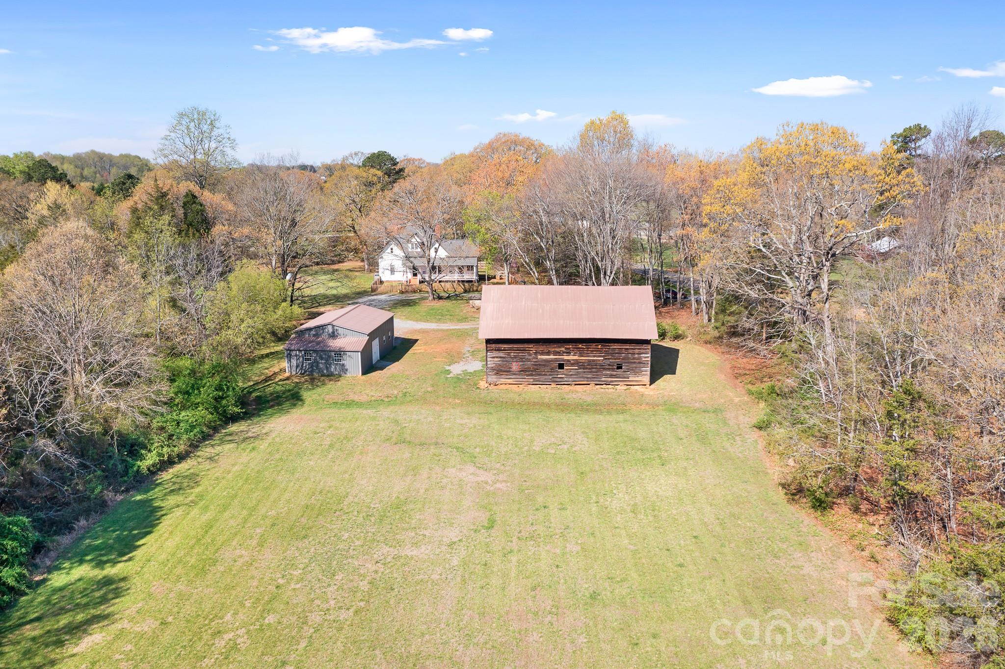 1315 Scotts Creek Road — Statesville