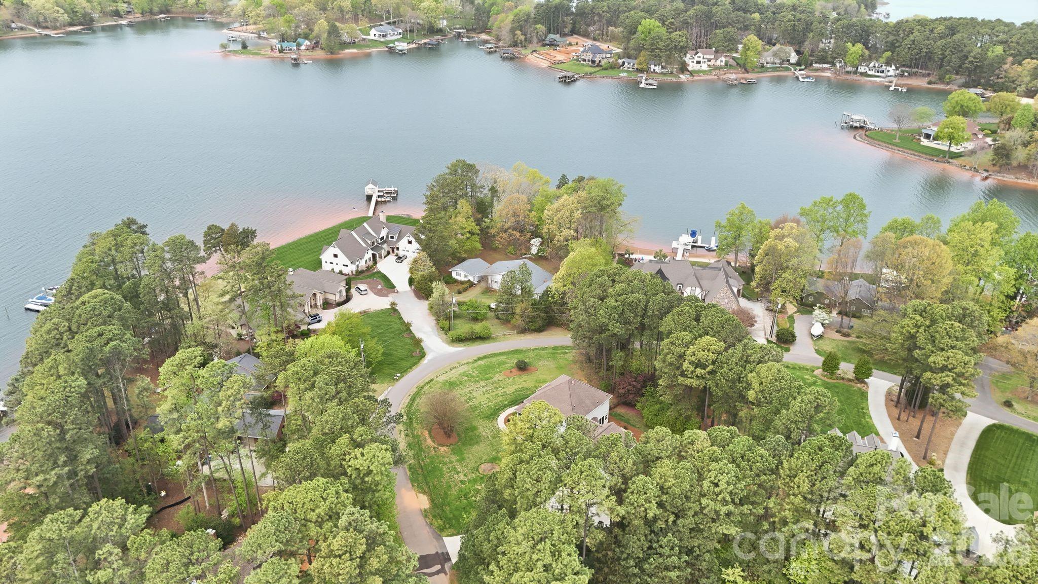 151 Yellow Jacket Circle — Mooresville